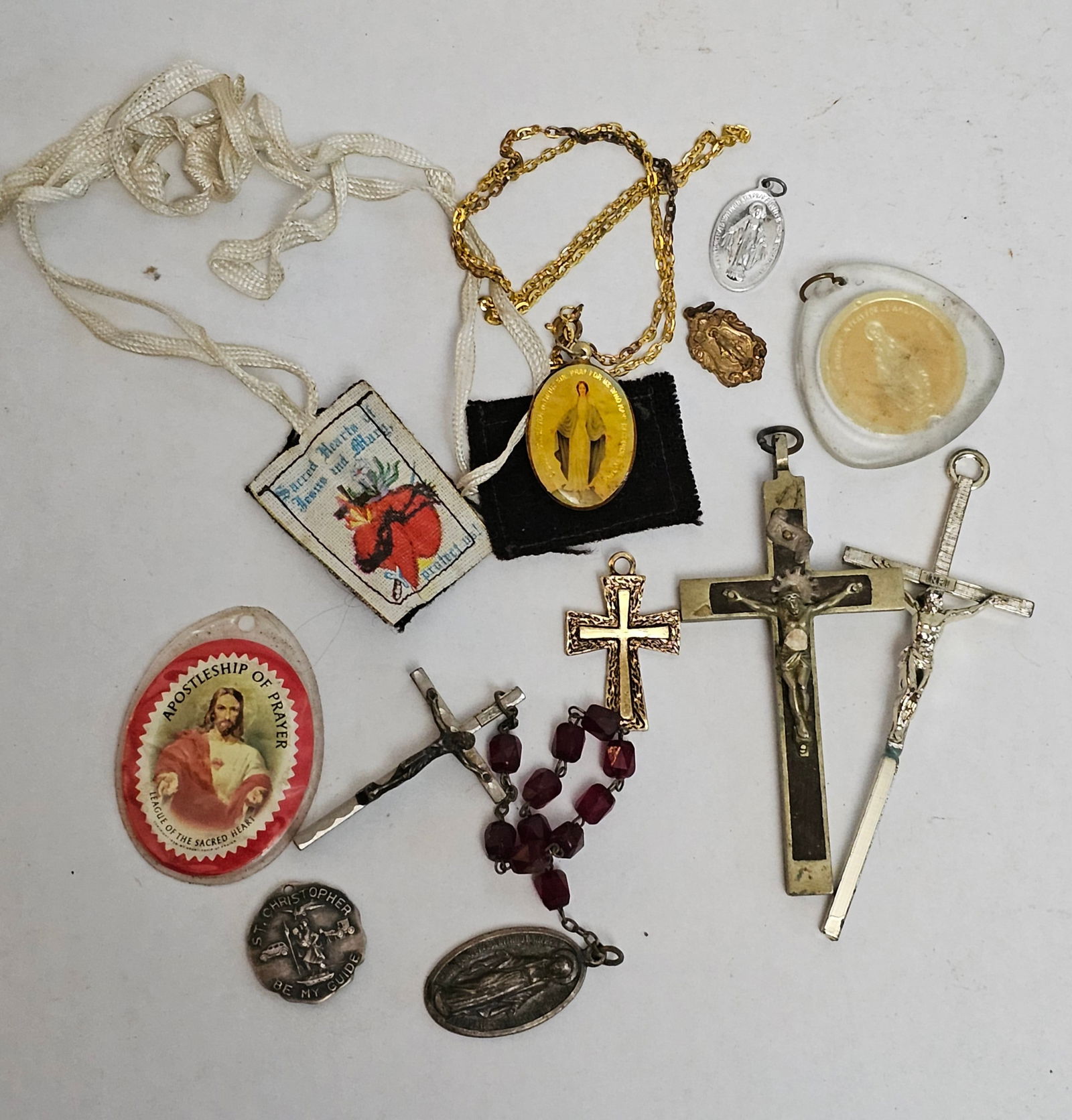 Vintage Religious Jewelry and Items (1 of 2)