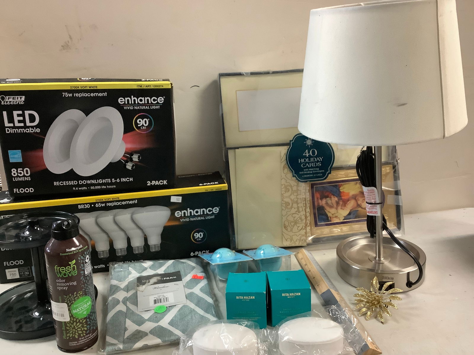 Lot of feit electric dimmable lightbulbs, holiday cards, lamp w/ shade (18.5 in tall), and more: Lot of feit electric dimmable lightbulbs, holiday cards, lamp w/ shade (18.5 in tall), and more