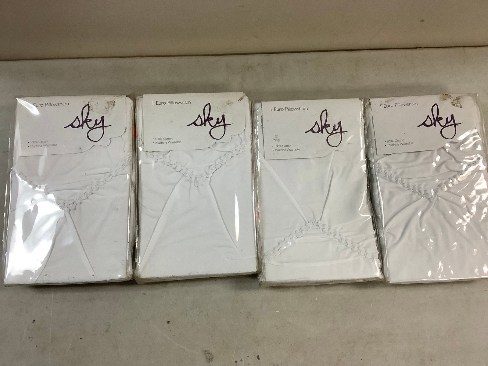 Lot of 4 Sky Euro pillow shams (100% cotton): Lot of 4 Sky Euro pillow shams (100% cotton)