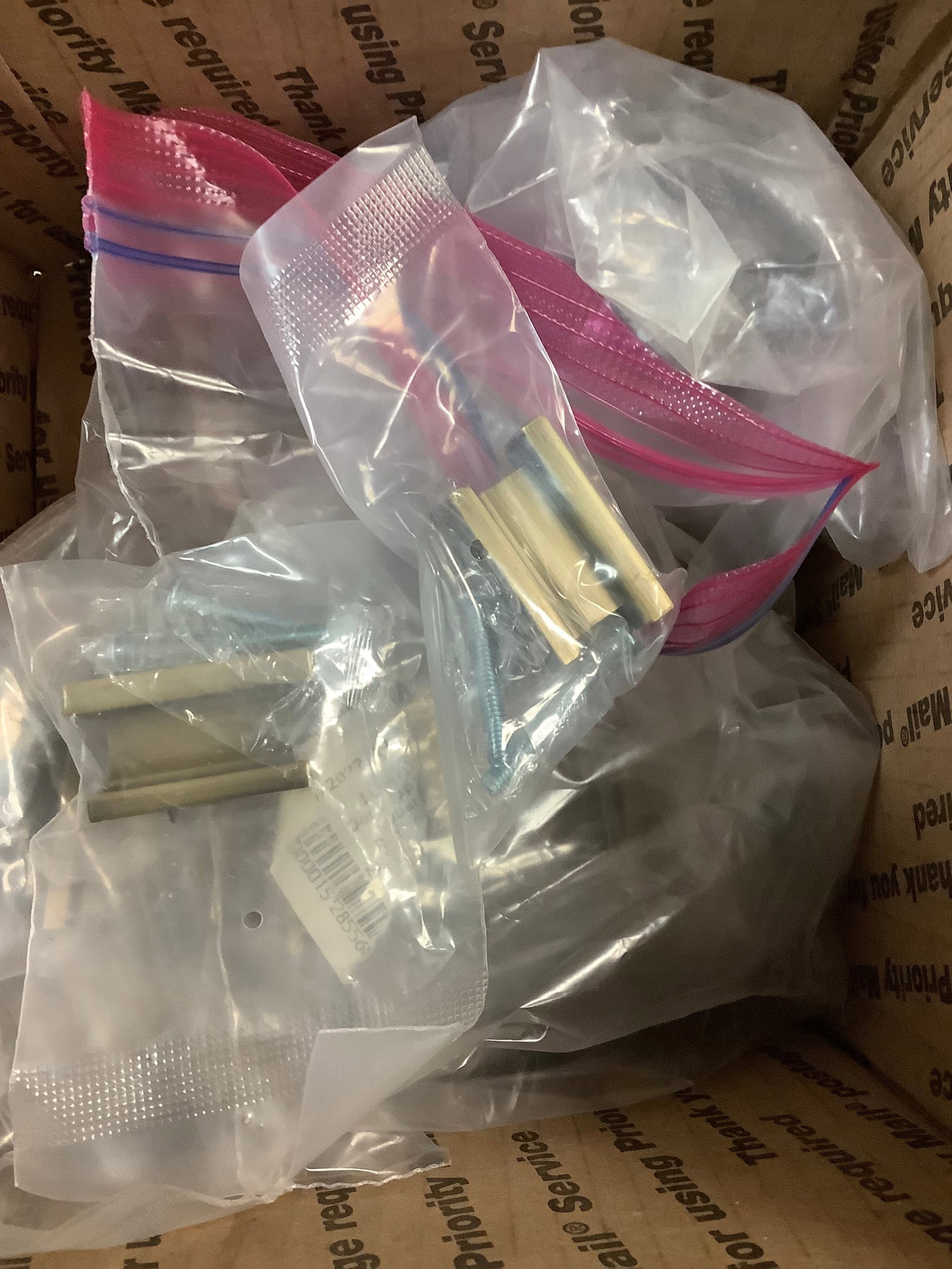 Lot of various drawer handles: Lot of various drawer handles