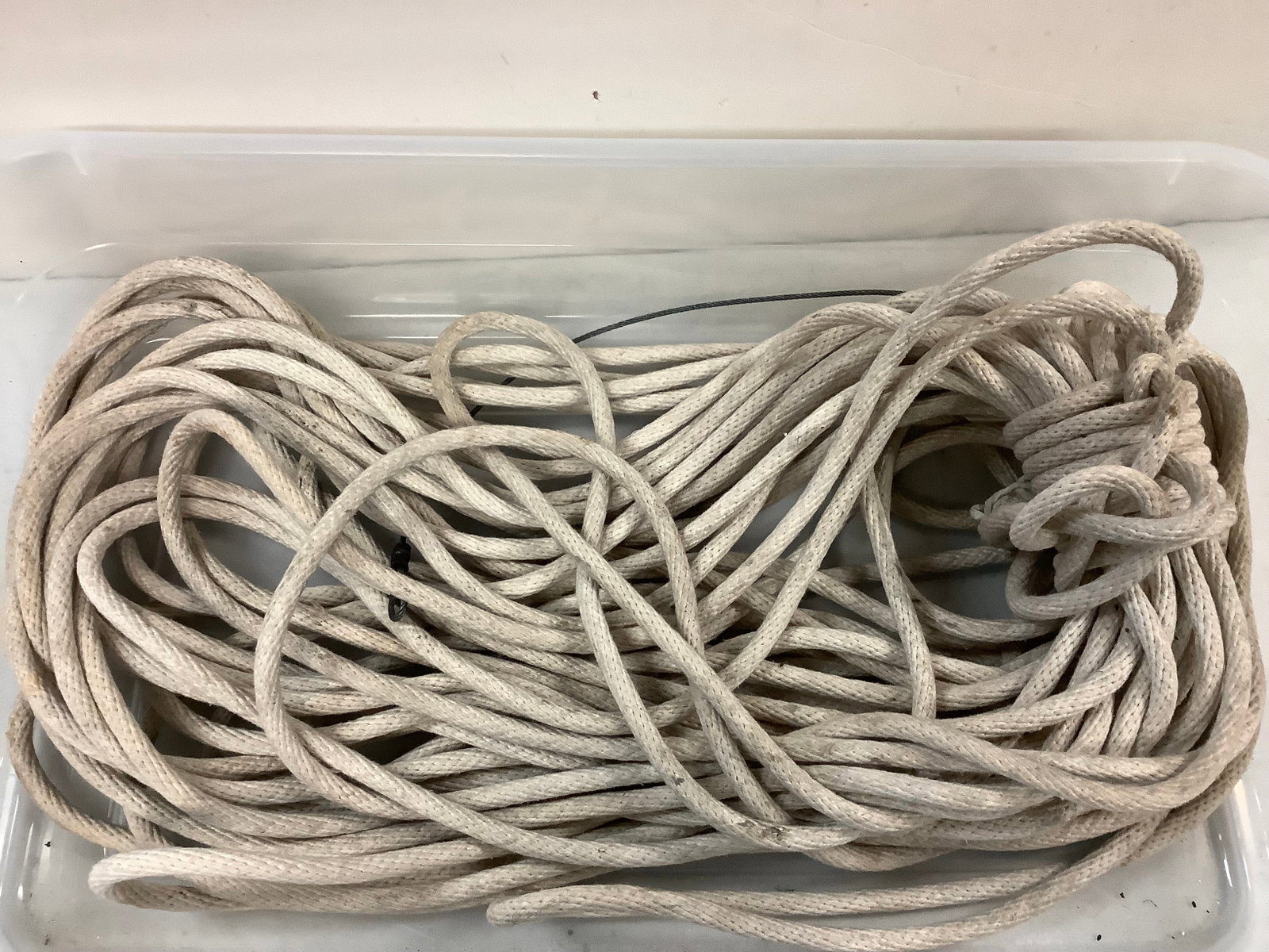 Lot of vintage rope: Lot of vintage rope