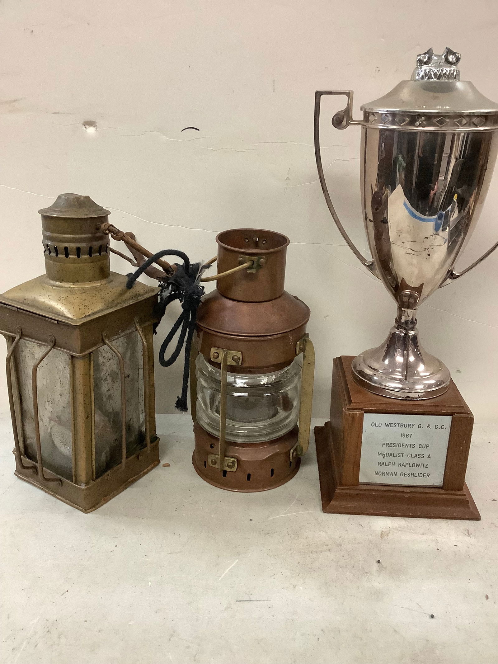 Lot of vintage lanterns and Old Westbury statue 1967 16in.tall (1 of 1)