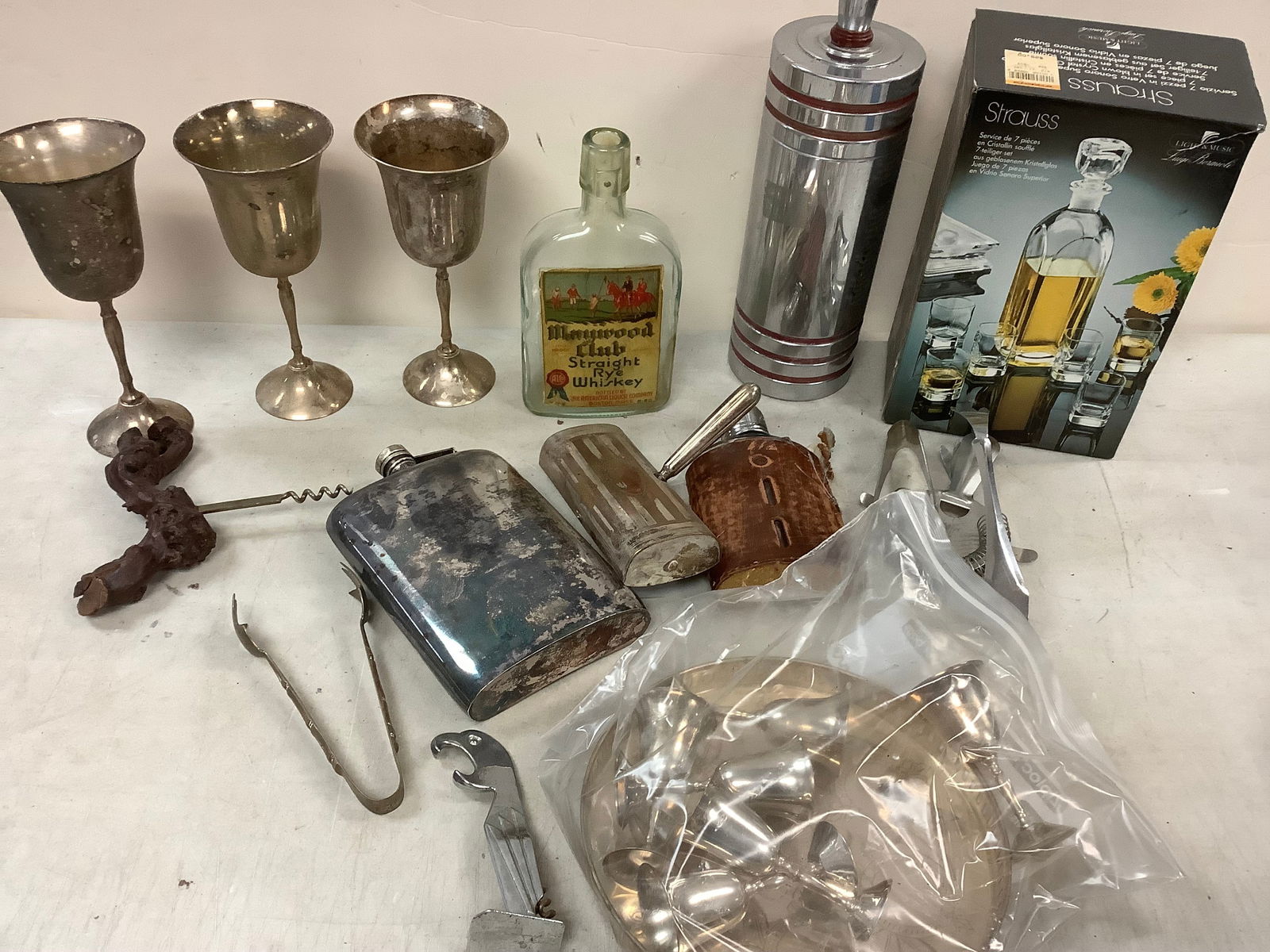Lot of vintage flasks, cups, strauss glass set, and more: Lot of vintage flasks, cups, strauss glass set, and more