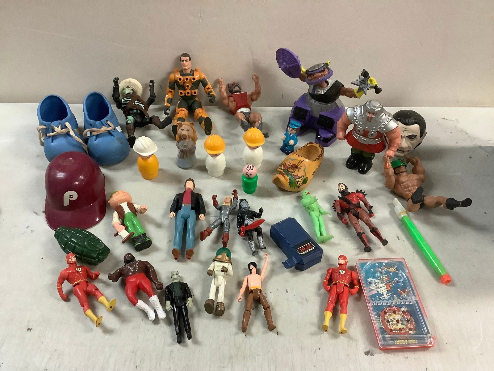 Lot of vintage action figures and toys DC and more (1 of 1)