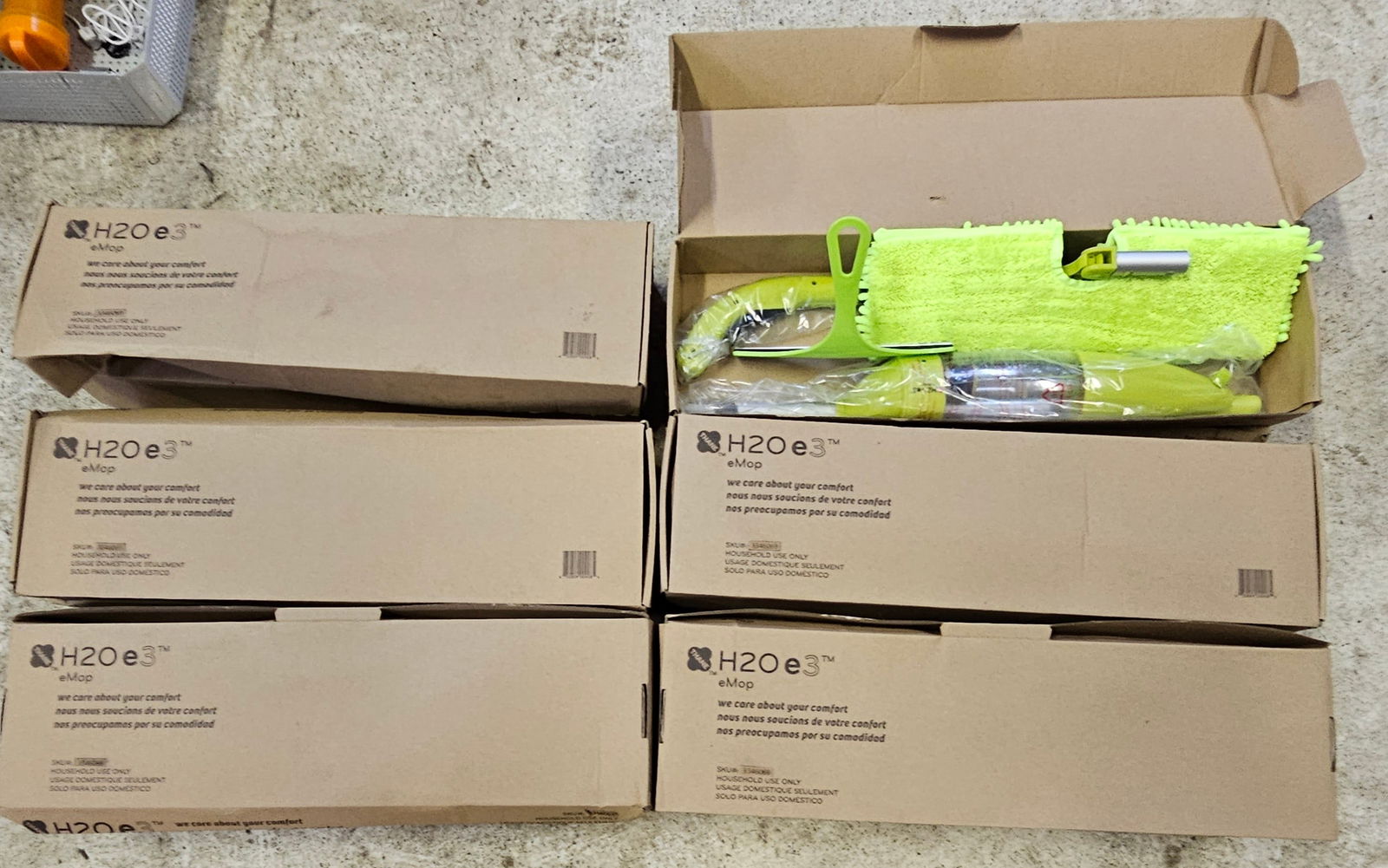 12 NIB E-Mops (1 of 1)