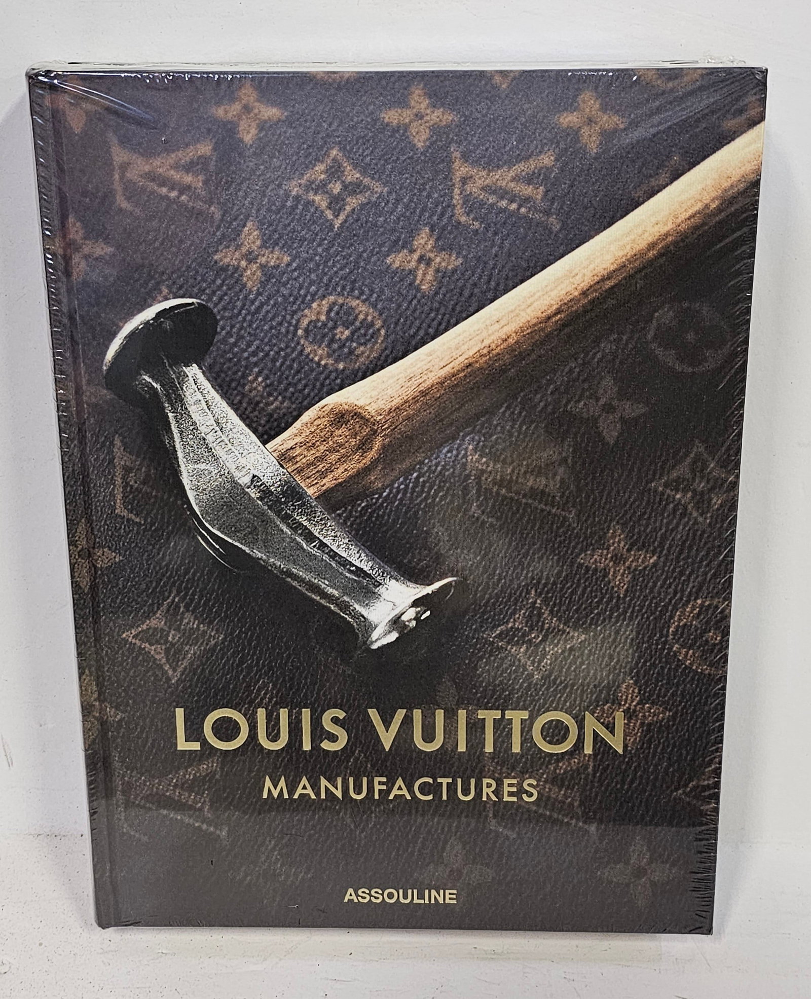Louis Vuitton Manufactures Coffee Table Book Sealed 1 (1 of 3)