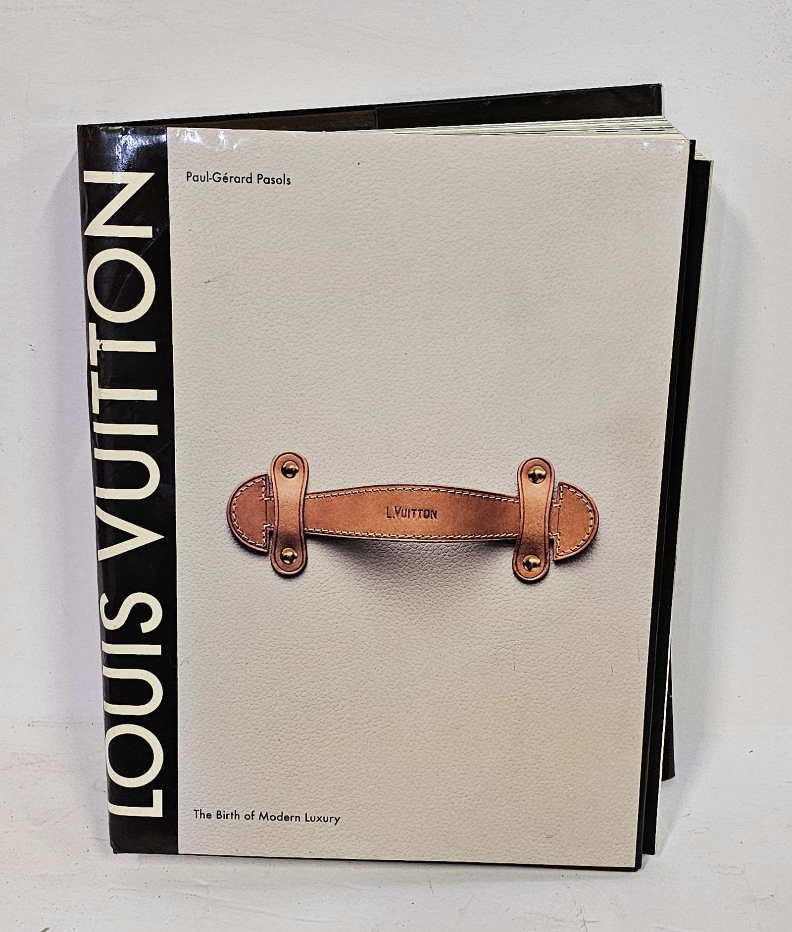 Louis Vuitton The Birth of Modern Luxury Coffee Table book (1 of 3)