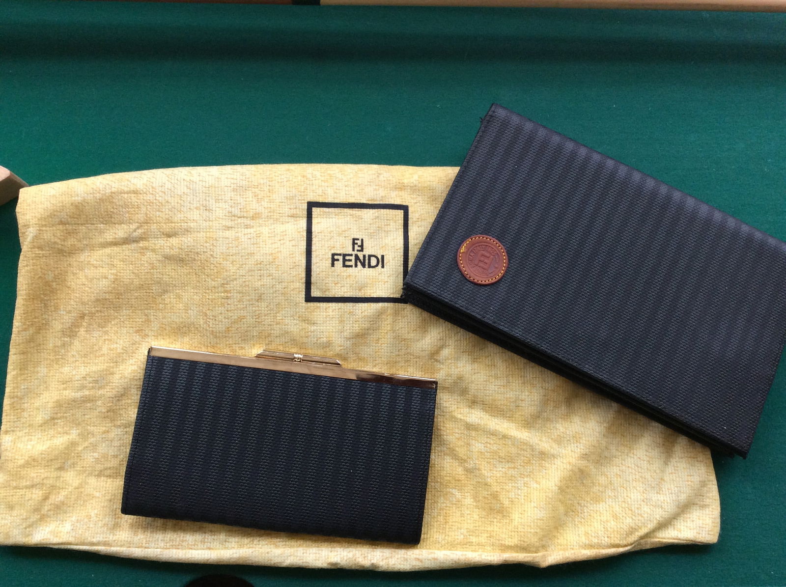 Fendi Purse & Wallet with Dust Bag (Not Authenticated) (1 of 1)