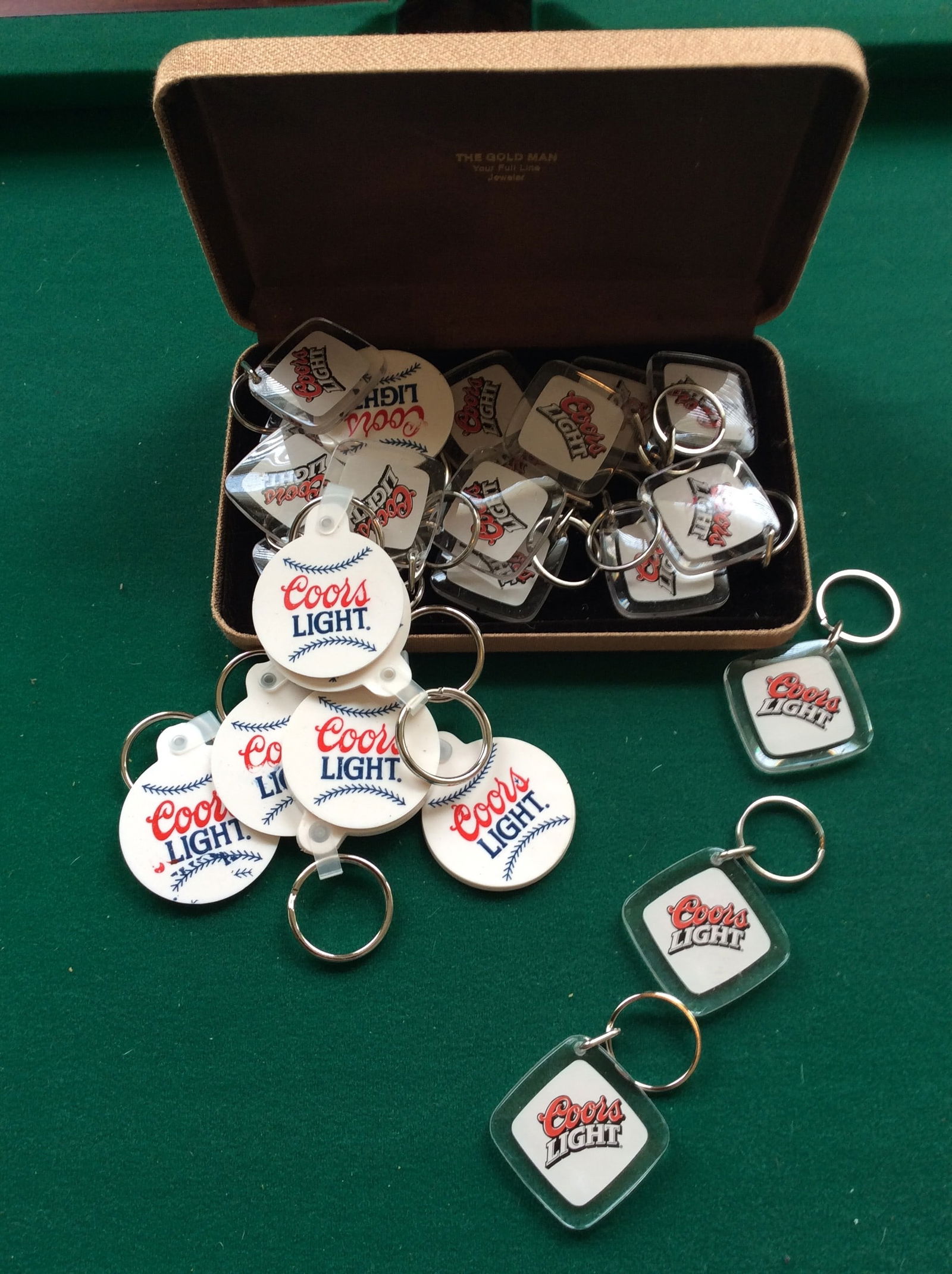 Lot of Coors Light Keychains: Lot of Coors Light Keychains