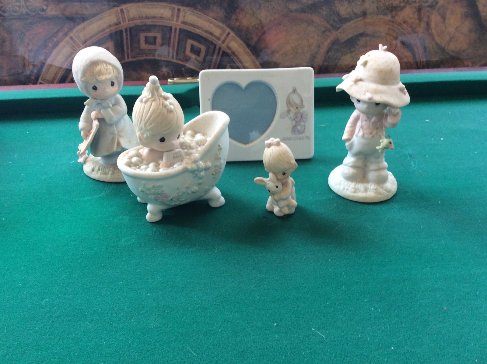 Lot of Precious Moments Figurines and Picture Frame: Lot of Precious Moments Figurines and Picture Frame
