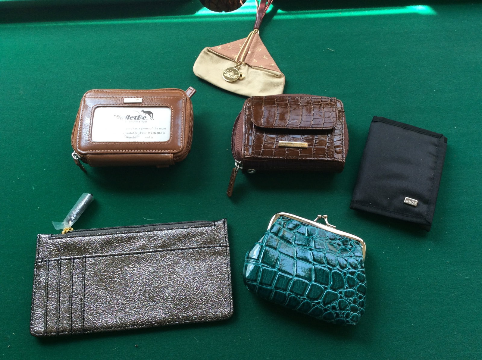 Lot of Wallets (Some New): Lot of Wallets (Some New)