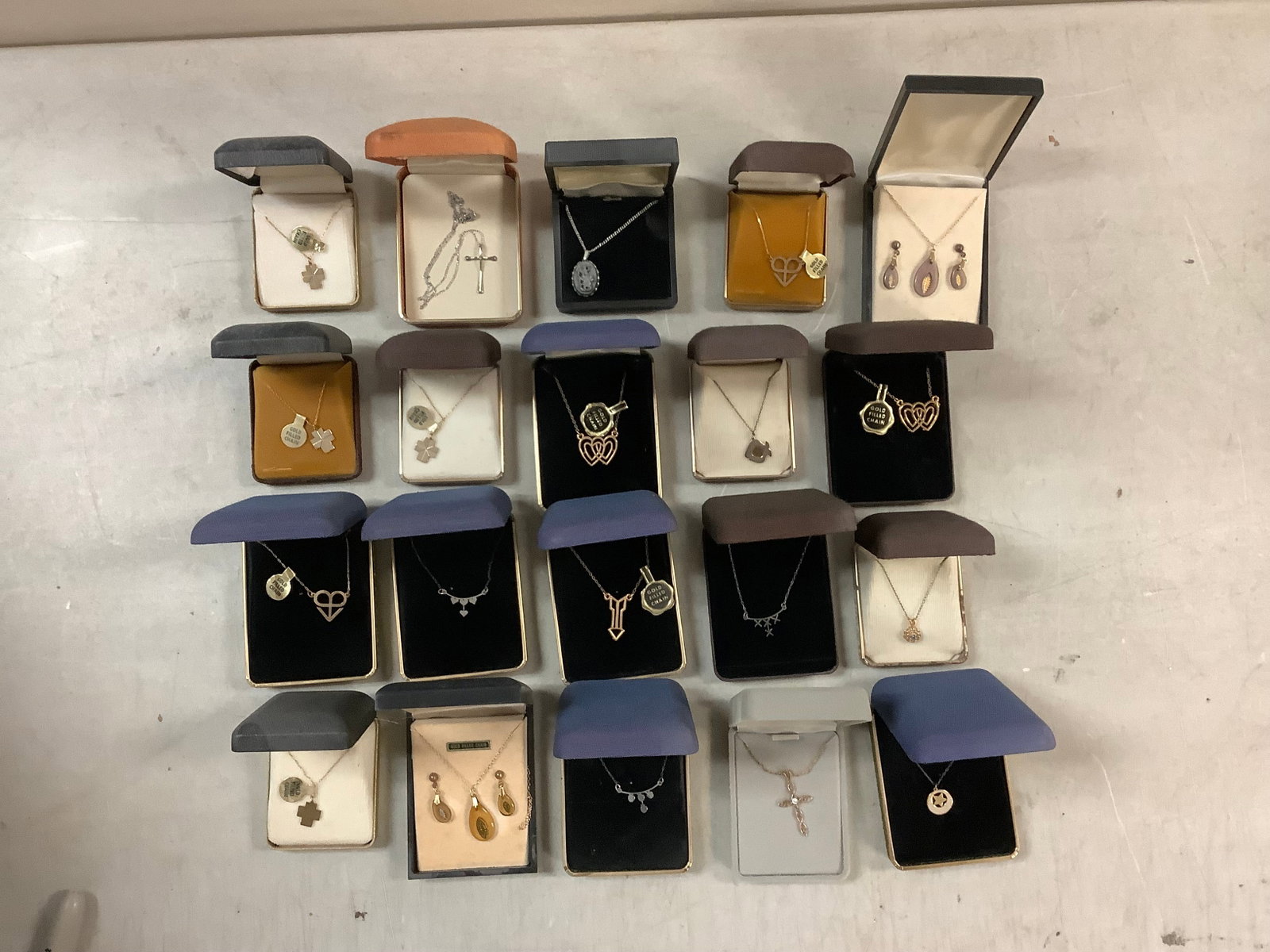 Large Lot of Cosrume Jewelry Some Gold Filled 1 Sterling: Large Lot of Cosrume Jewelry Some Gold Filled 1 Sterling