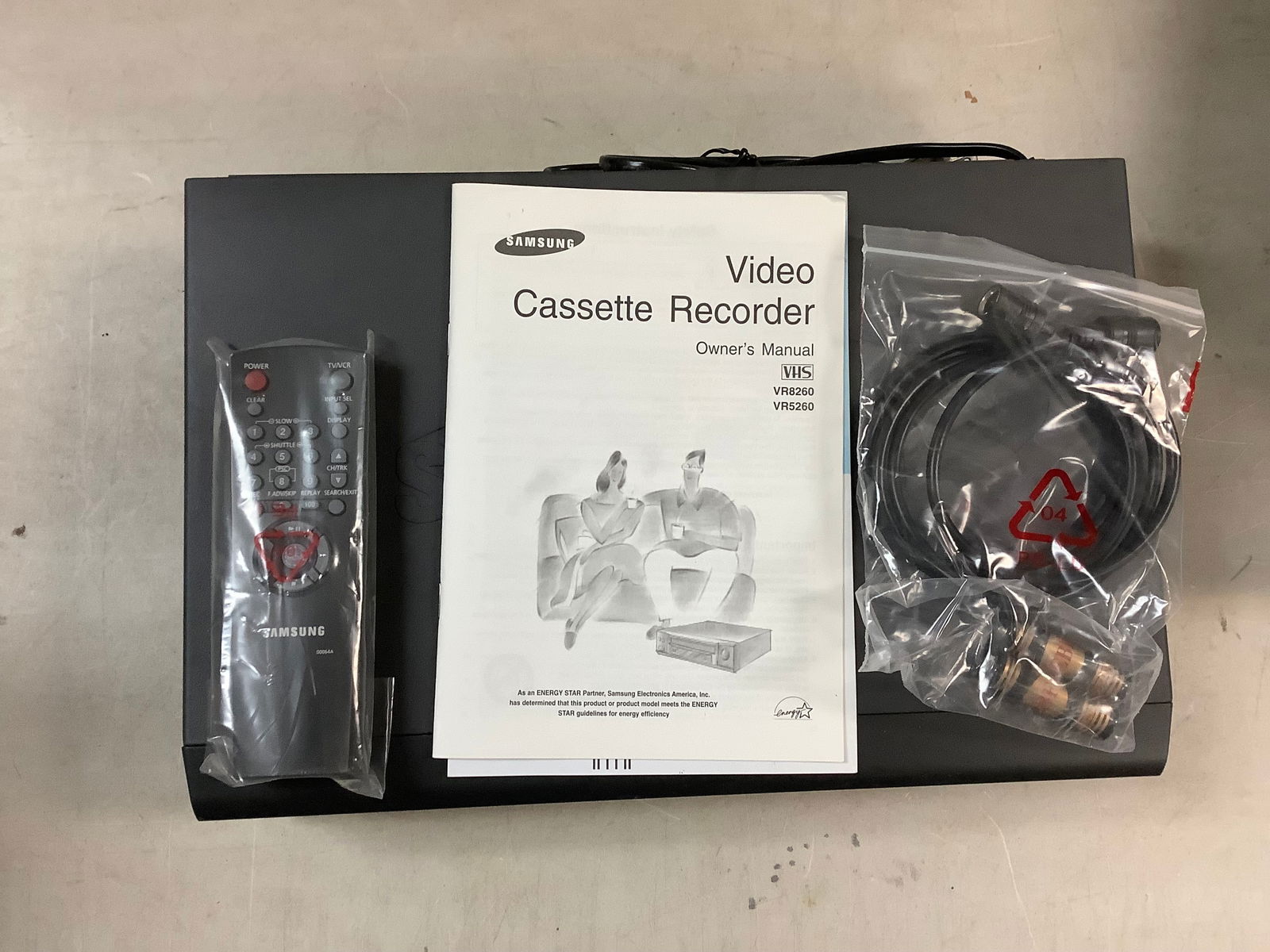 New Samsung 4 Head Video System VR5260 (1 of 1)