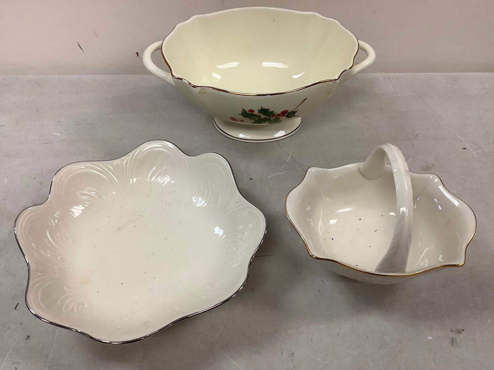 Lot of 2 Lenox Bowls and Telefora Gift Bowl 4x9: Lot of 2 Lenox Bowls and Telefora Gift Bowl 4x9
