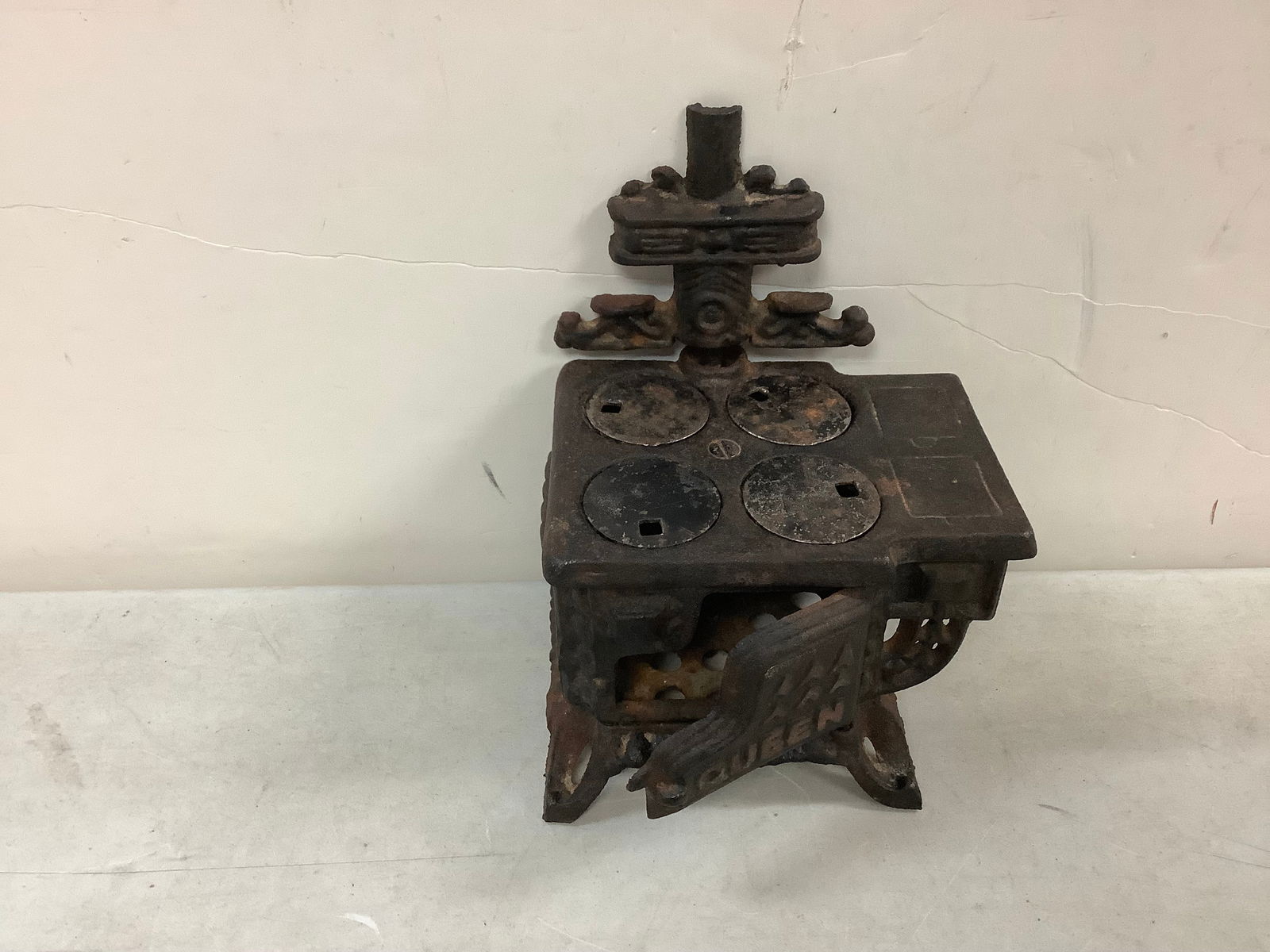 Cast Iron Oven Decor: Cast Iron Oven Decor