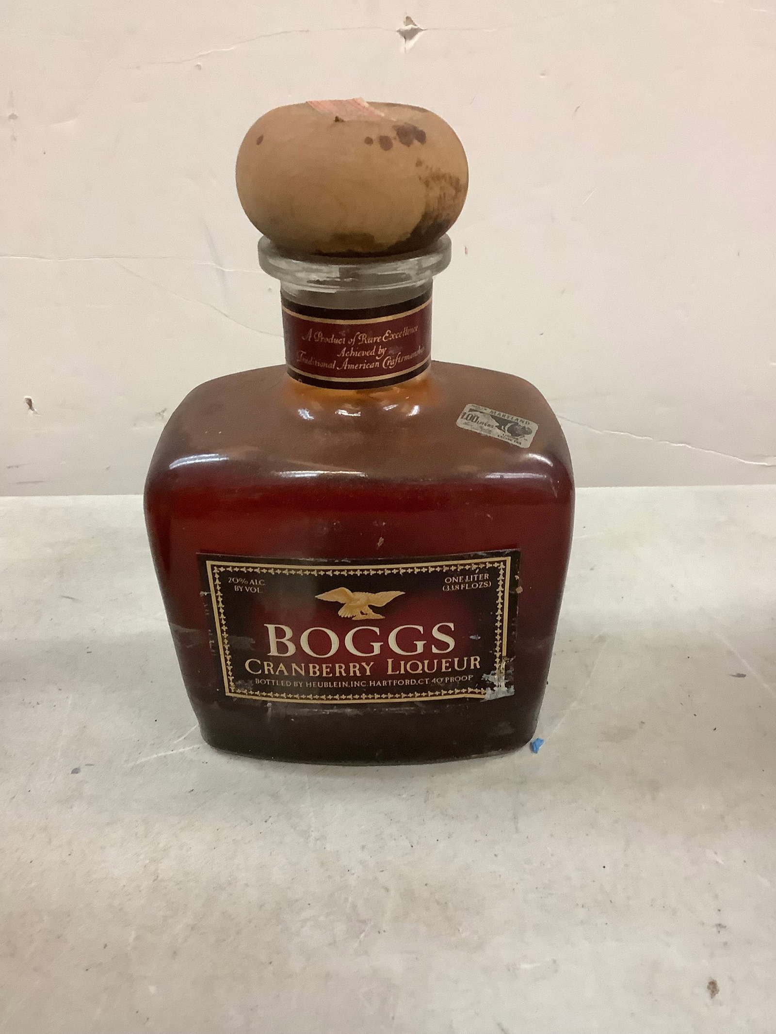 Vintage Boggs Cranberry Liqueur: Any contents in bottle is Free; You are bidding on the bottle & unbroken tax stamp