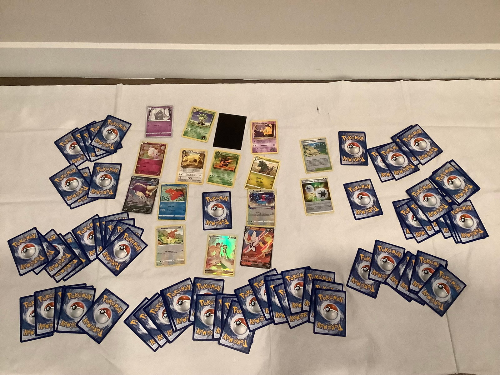 Lot of pokemon cards from vintage and newer generations holo, full art, secret rare and more (some: Lot of pokemon cards from vintage and newer generations holo, full art, secret rare and more (some sleeved)