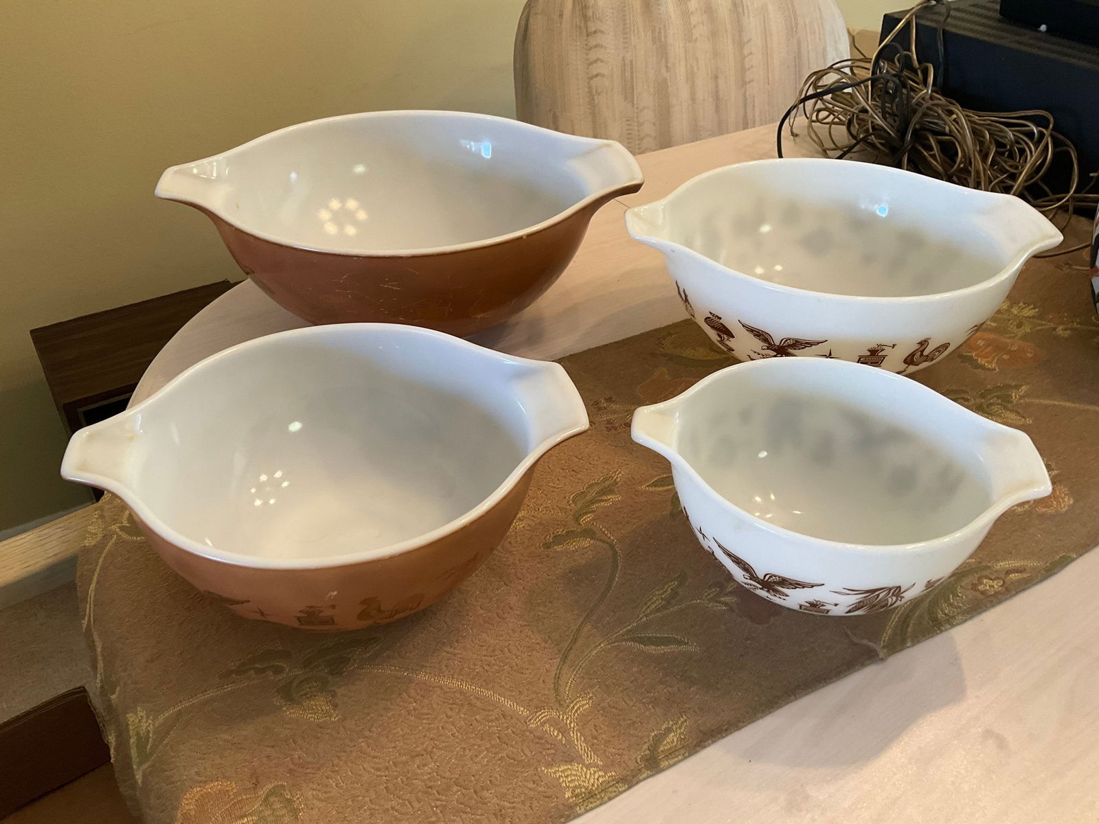 pyrex mixing bowls: pyrex mixing bowls