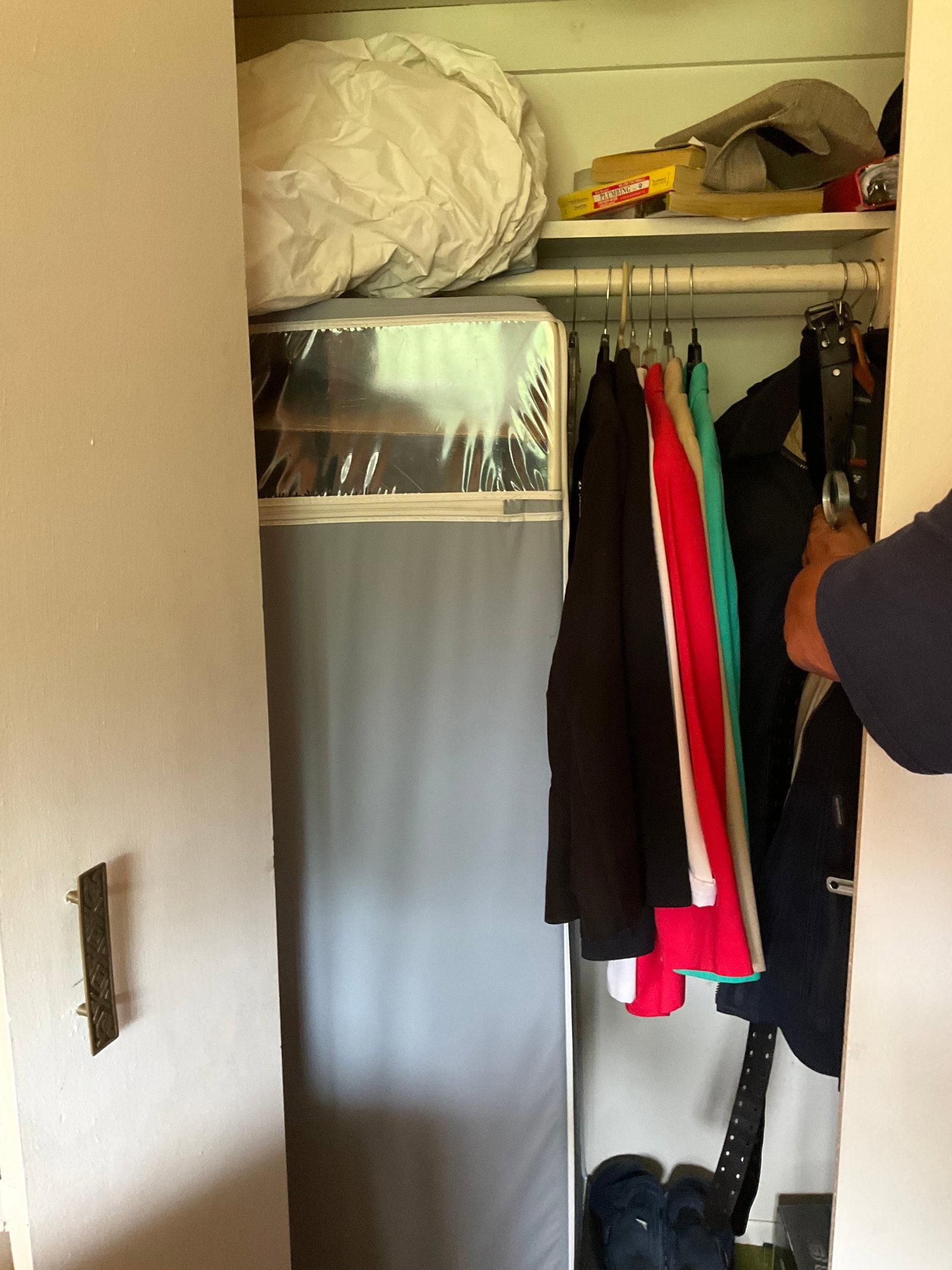 lot of vintage clothing and clothing hanger: lot of vintage clothing and clothing hanger