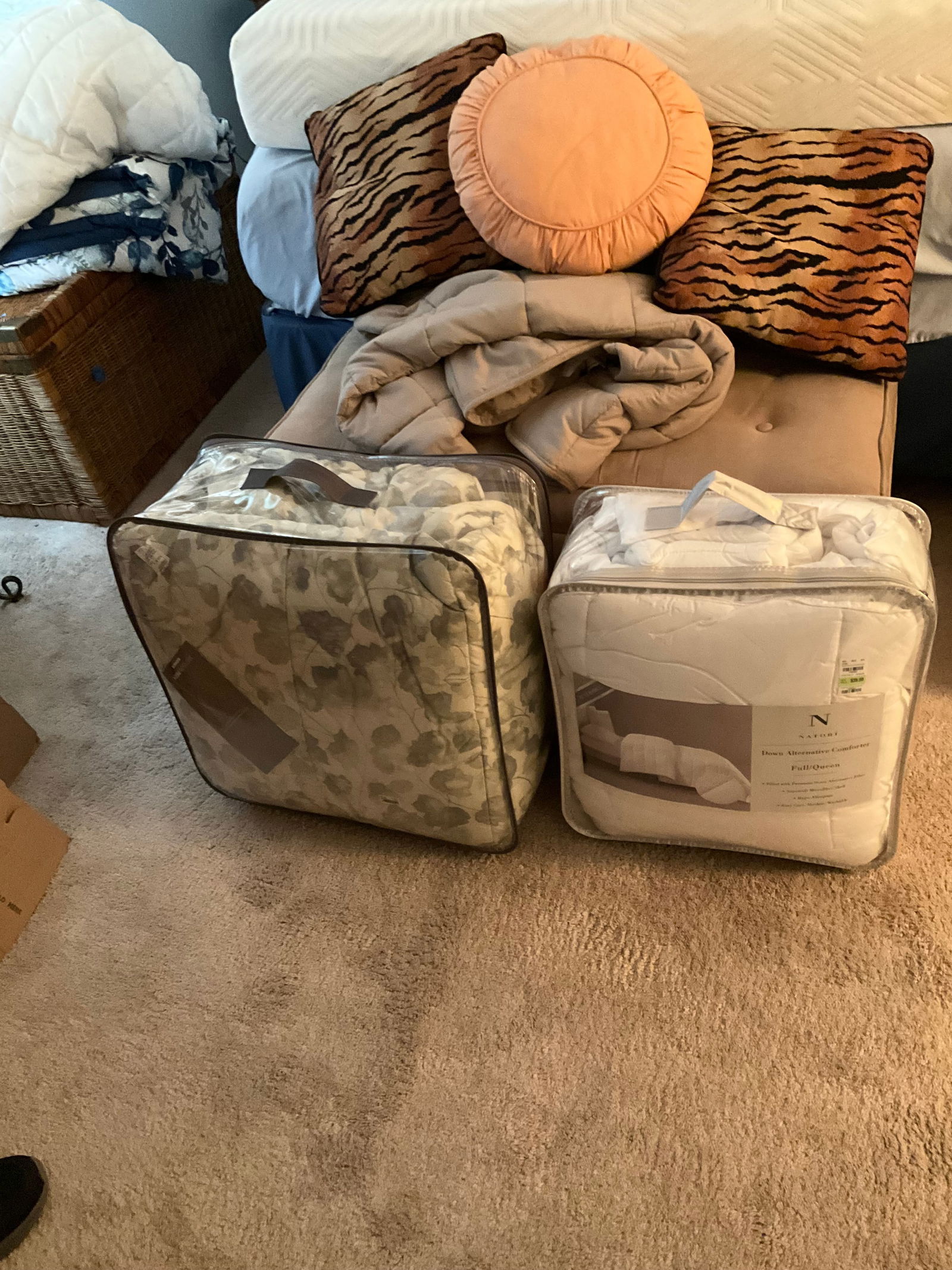 lot of down alterntive quitls, vintage throw pillows and weighted blanket (1 of 1)
