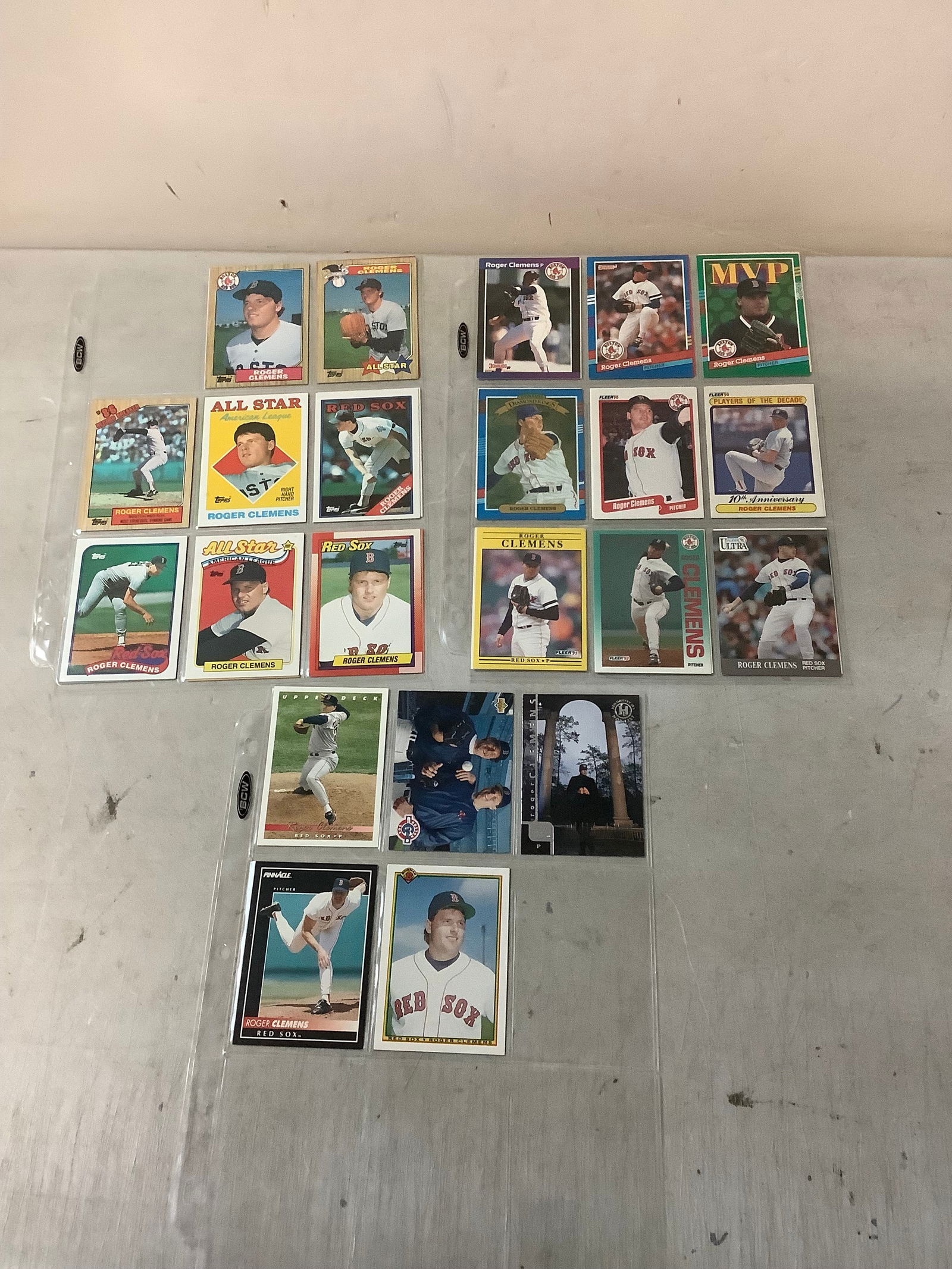 Lot of Roger Clemens Baseball Cards (39) (1 of 1)