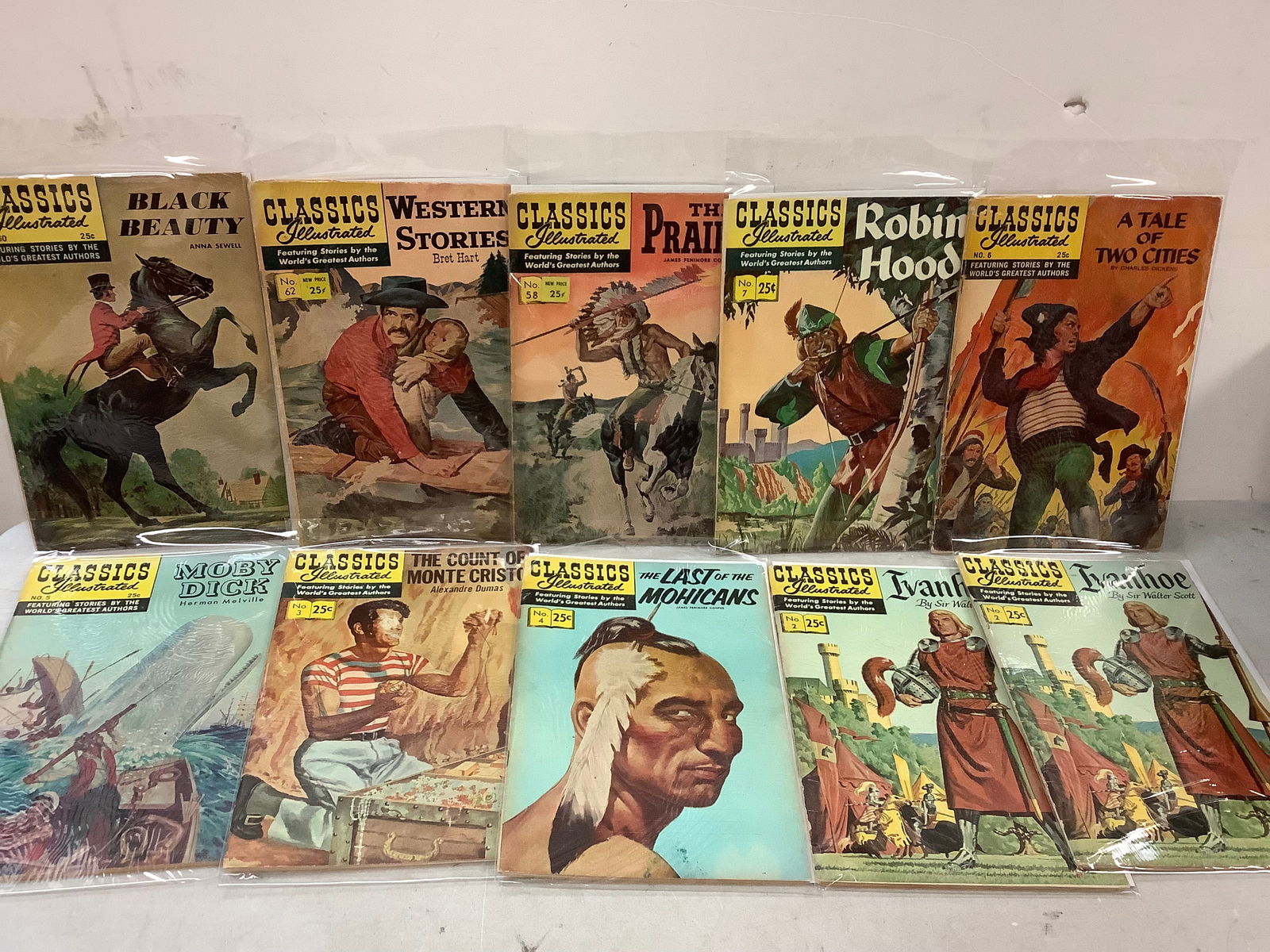 Lot of classics illustrated vintage comics (1 of 1)