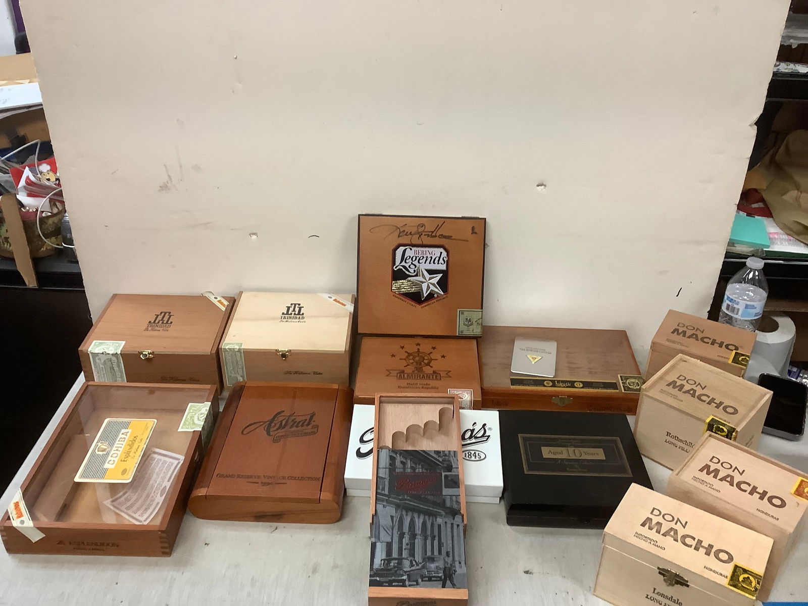 Vintage Cigar boxes (1 of 1)