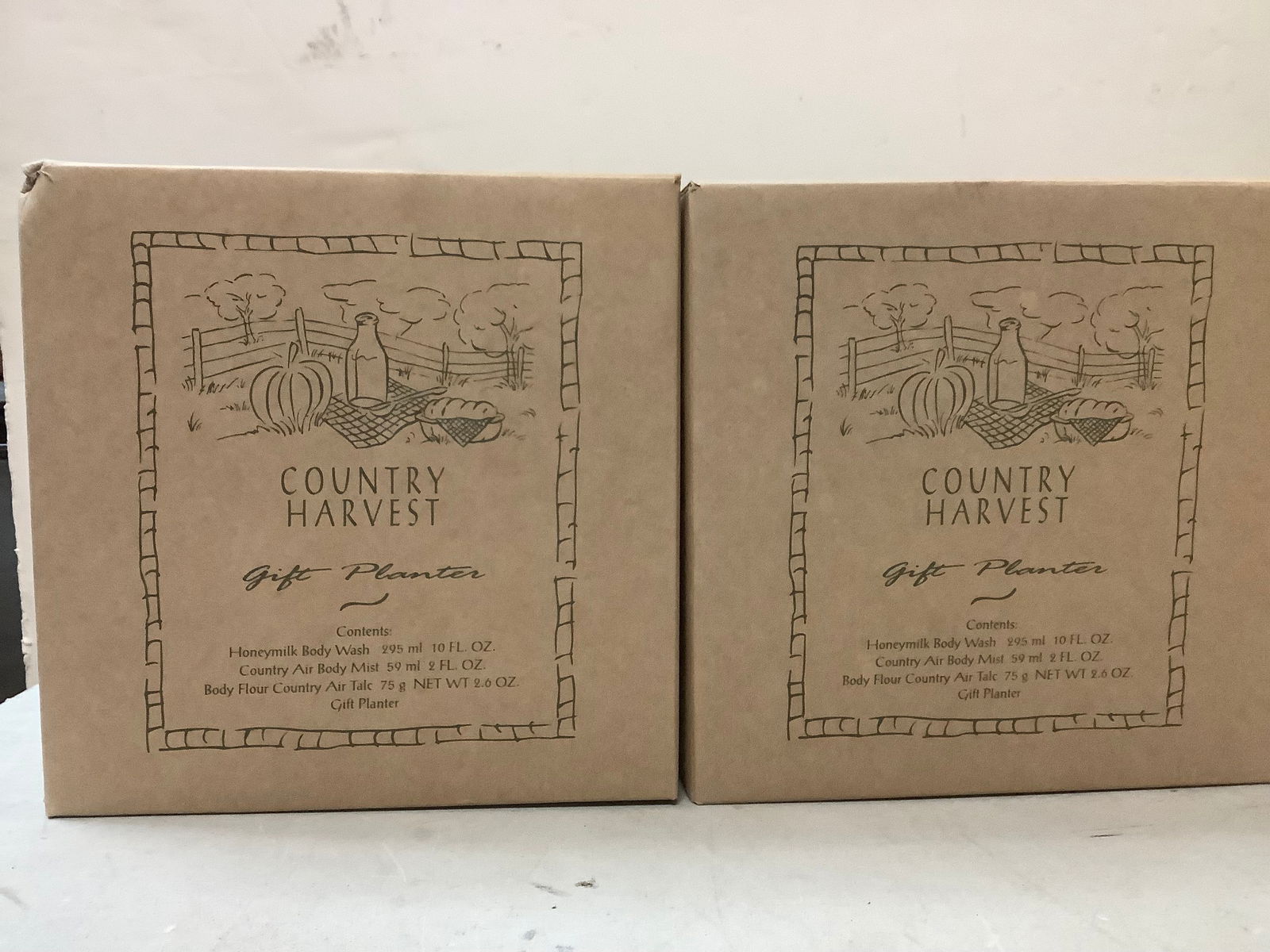 Lot of 2 Country Harvest gift planters, body wash, mist and more (1 of 1)