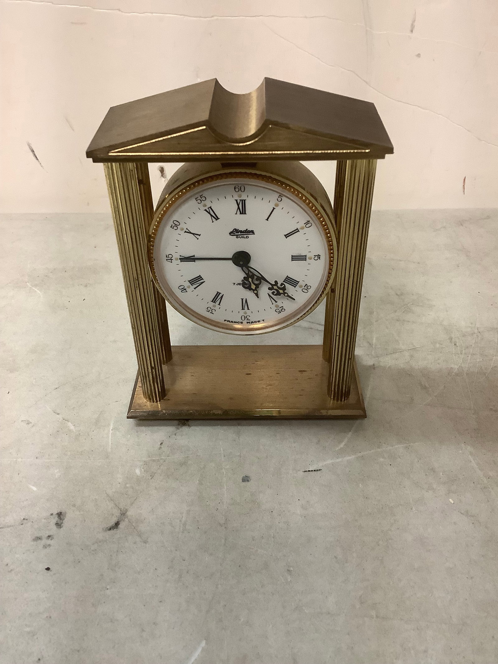 Linden Clock 4x3 made in France: Linden Clock 4x3 made in France