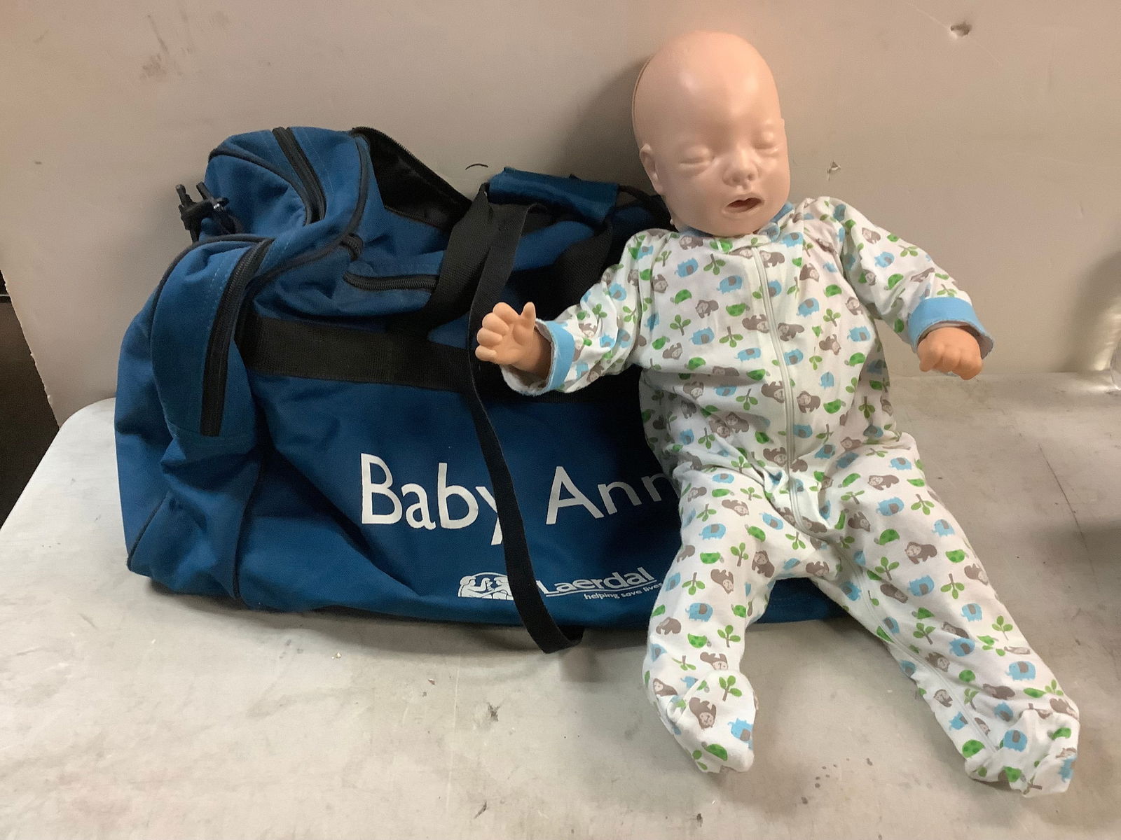 Vintage CPR Doll (1 of 1)