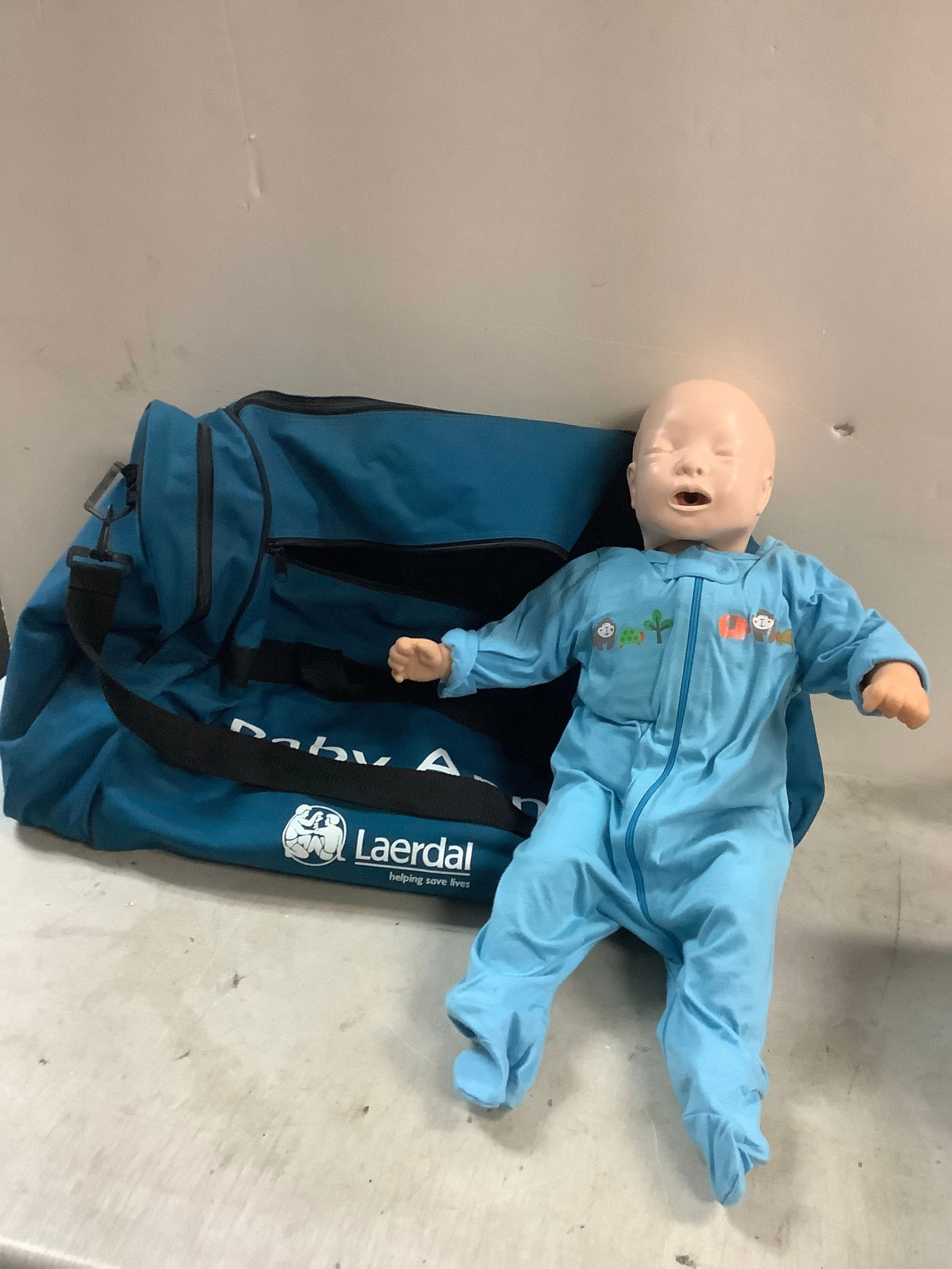 Vintage CPR Doll (1 of 1)