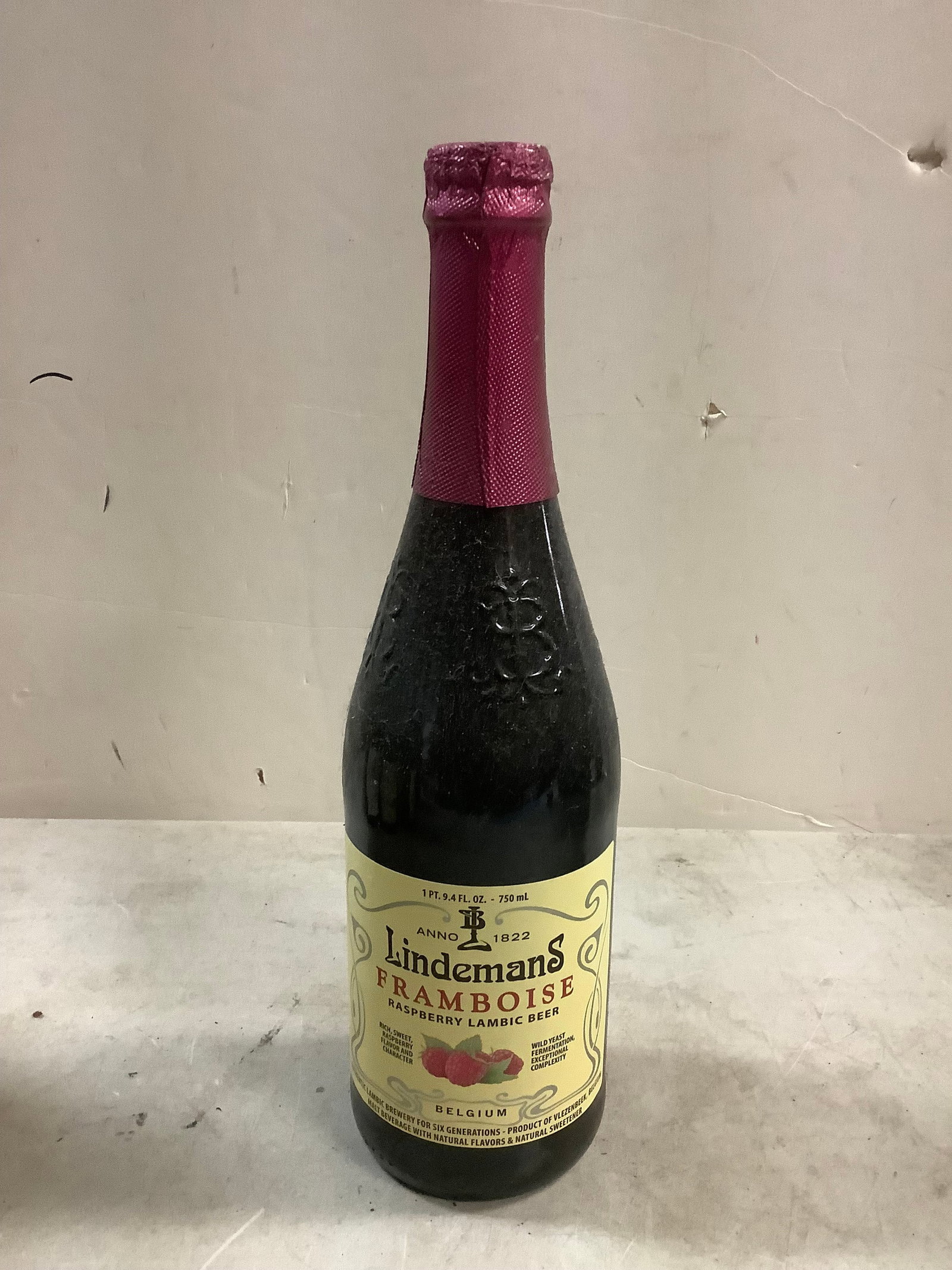 Sealed Lindemans Framboise Raspberry Lambic Beer 750 ML: Any contents in bottle is Free; You are bidding on the bottle & unbroken tax stamp