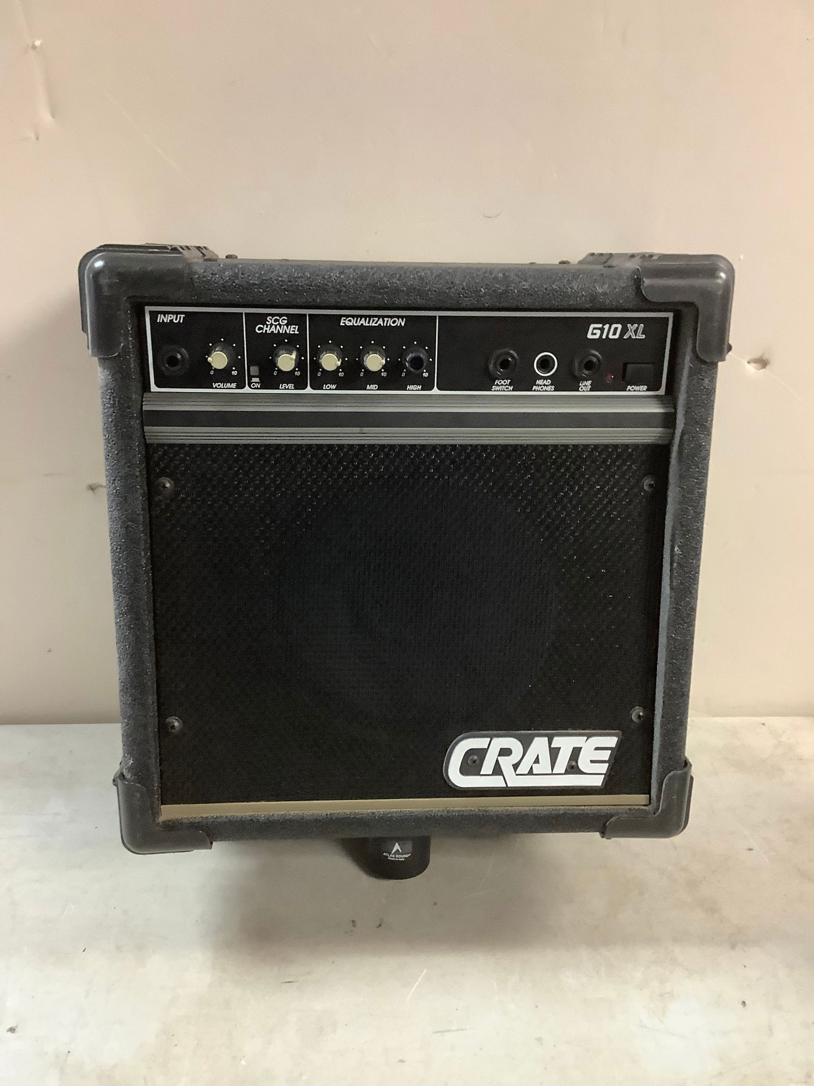Crate G10 XL Amp (1 of 1)