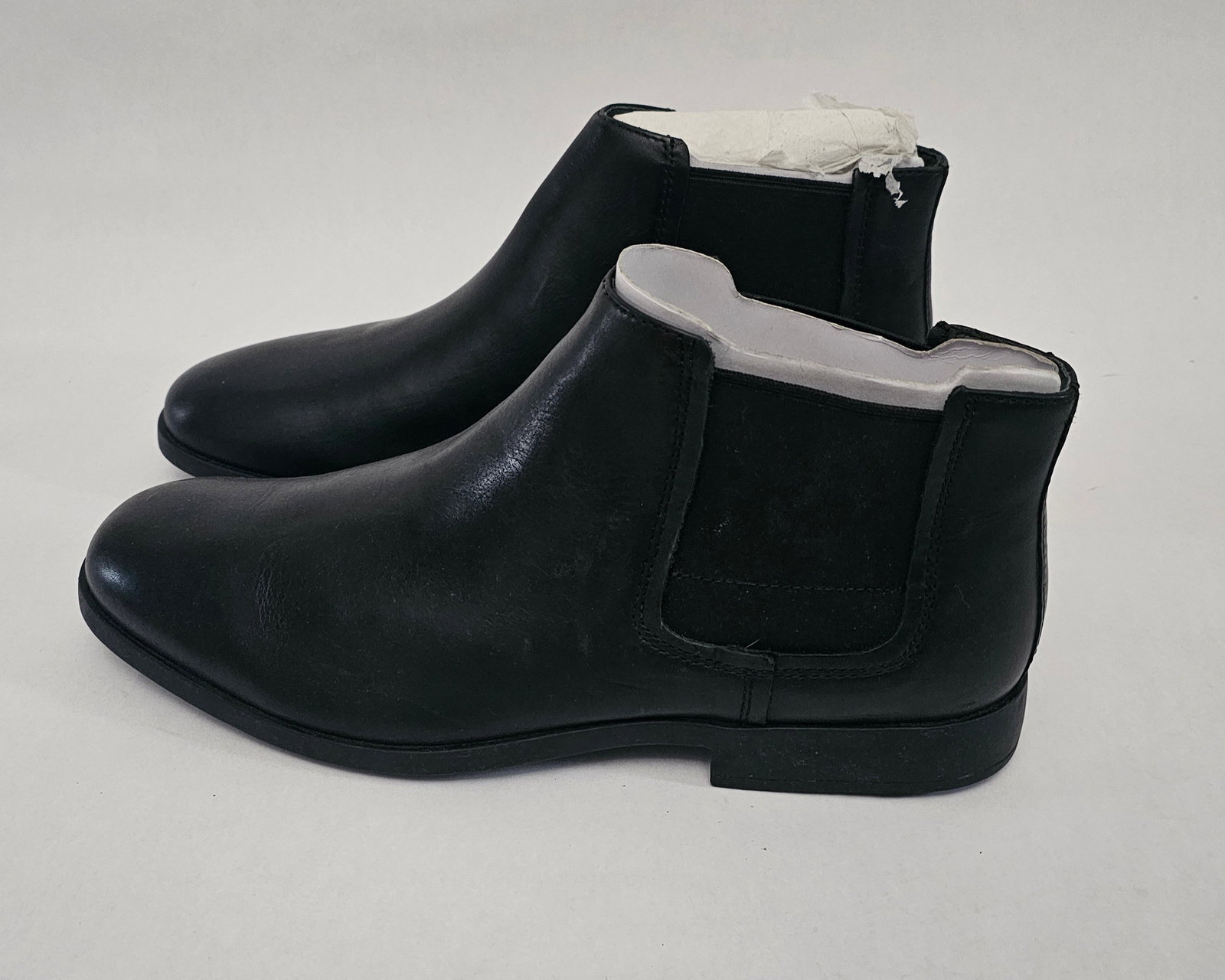 NWOB Men's Euro 46 Leather Camper Chelsea Boots: NWOB Men's Euro 46 Leather Camper Chelsea Boots