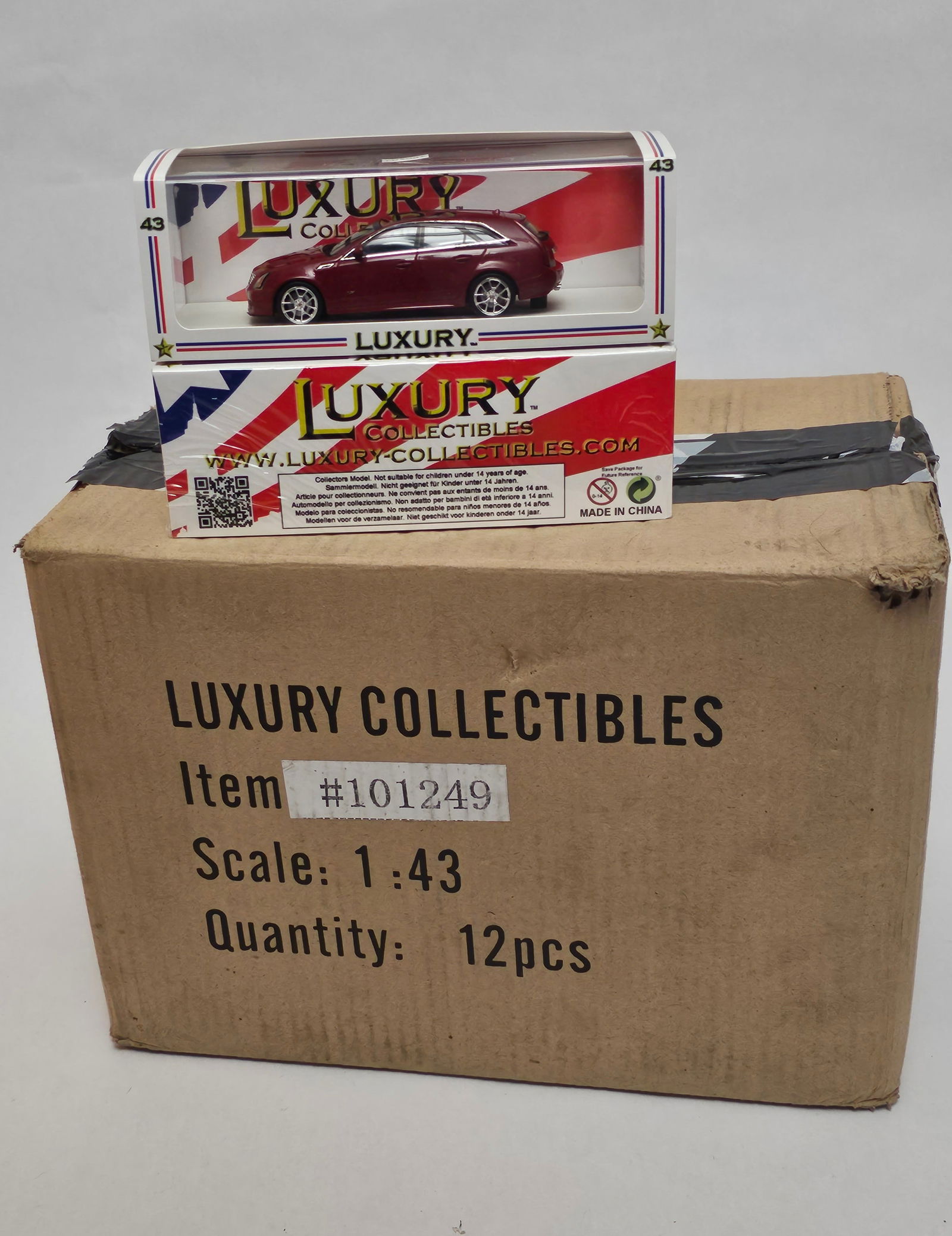 Case of 12 NIB Luxury Die Cast Cars 2011 Cadillac CTS-V Wagon (1 of 1)