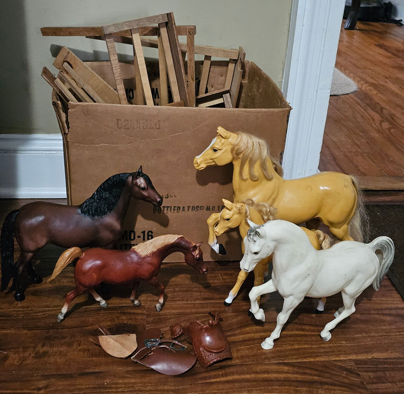 Vintage Breyer Horses and Accessories: Vintage Breyer Horses and Accessories