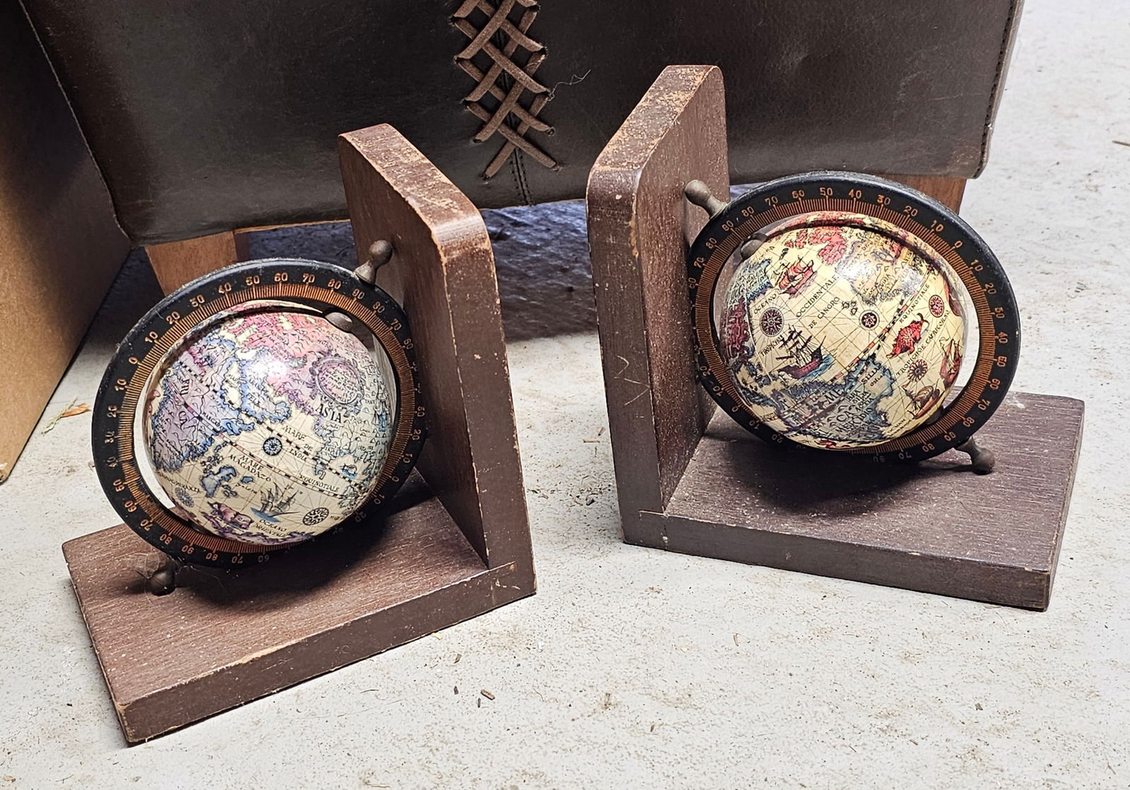 Vintage Wooden Globe Bookends each 5.5x5x3.5" (1 of 1)