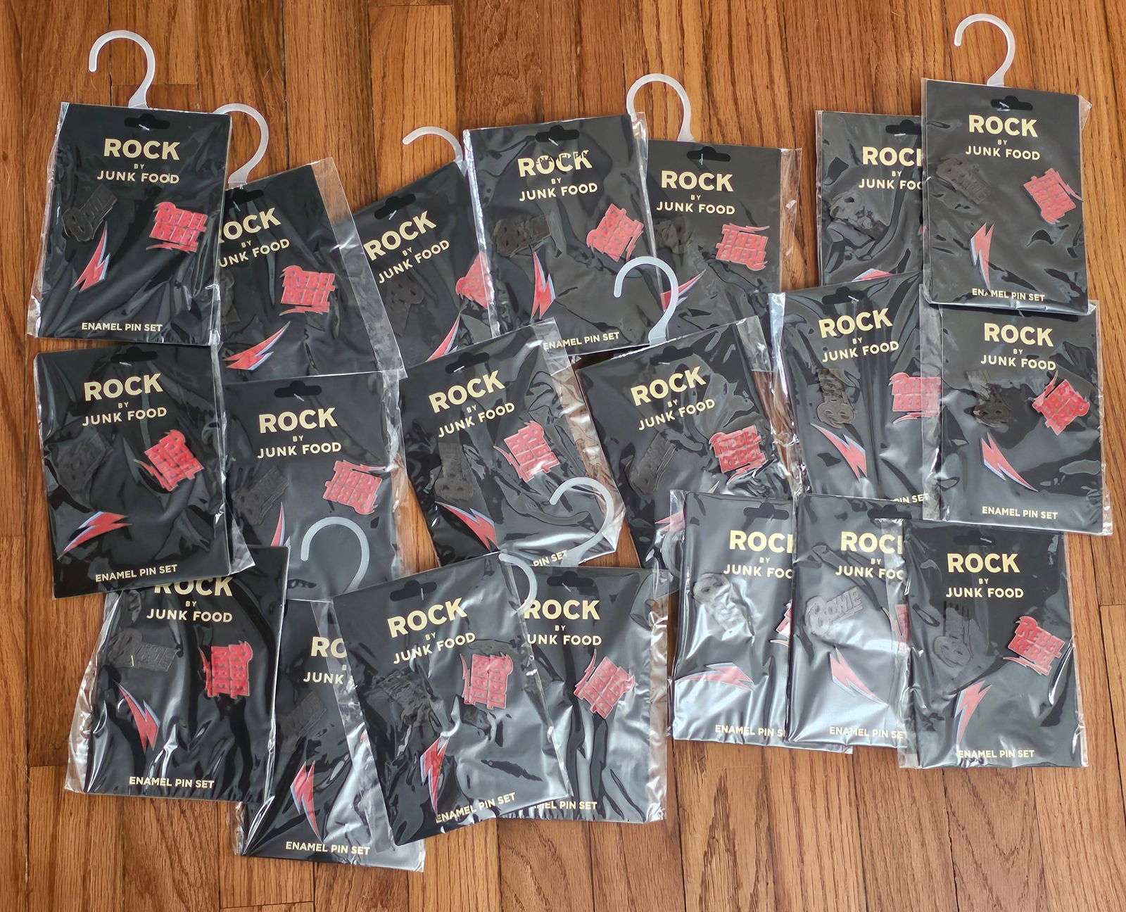 20 New David Bowie Enamel Pin Sets Rock by Junk Food (1 of 3)