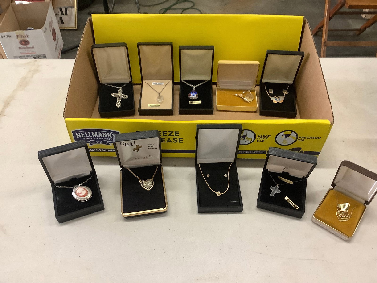 Assorted Sterling Silver and Gold Plated Necklaces (1 of 1)