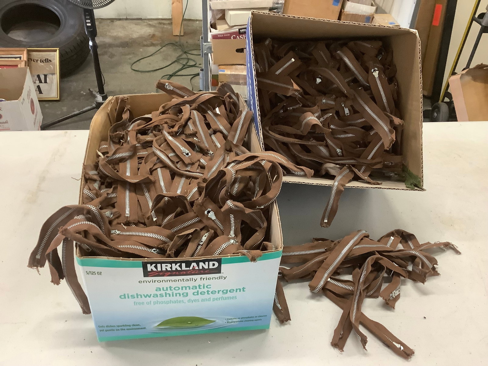 Lot of Zippers: Lot of Zippers