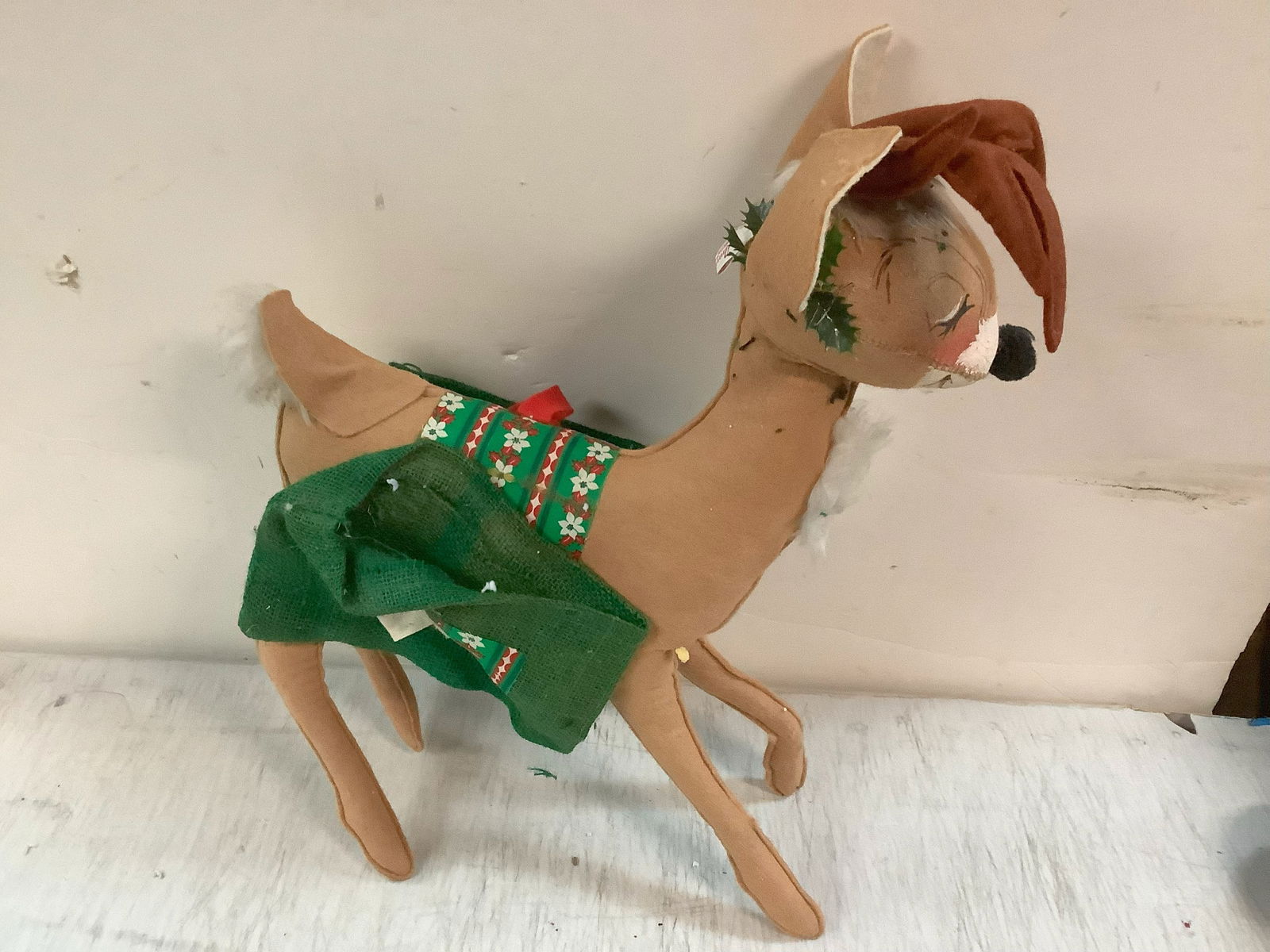 Annalee Vintage Reindeer Christmas Doll 18in tall x 16in long (1 of 1)