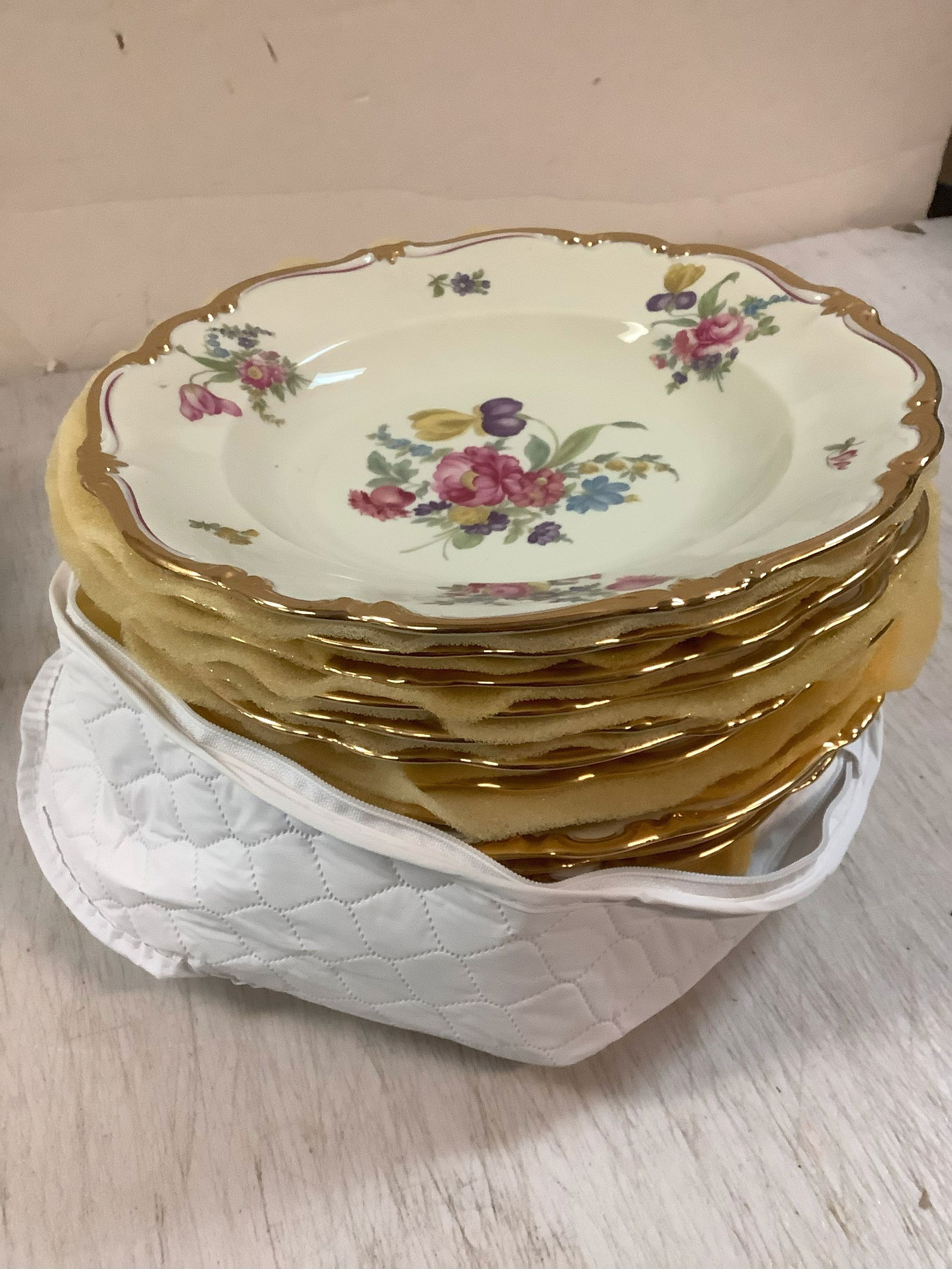 Rosenthal Pompadour Teapot 8.75x11.5 (1 of 1)