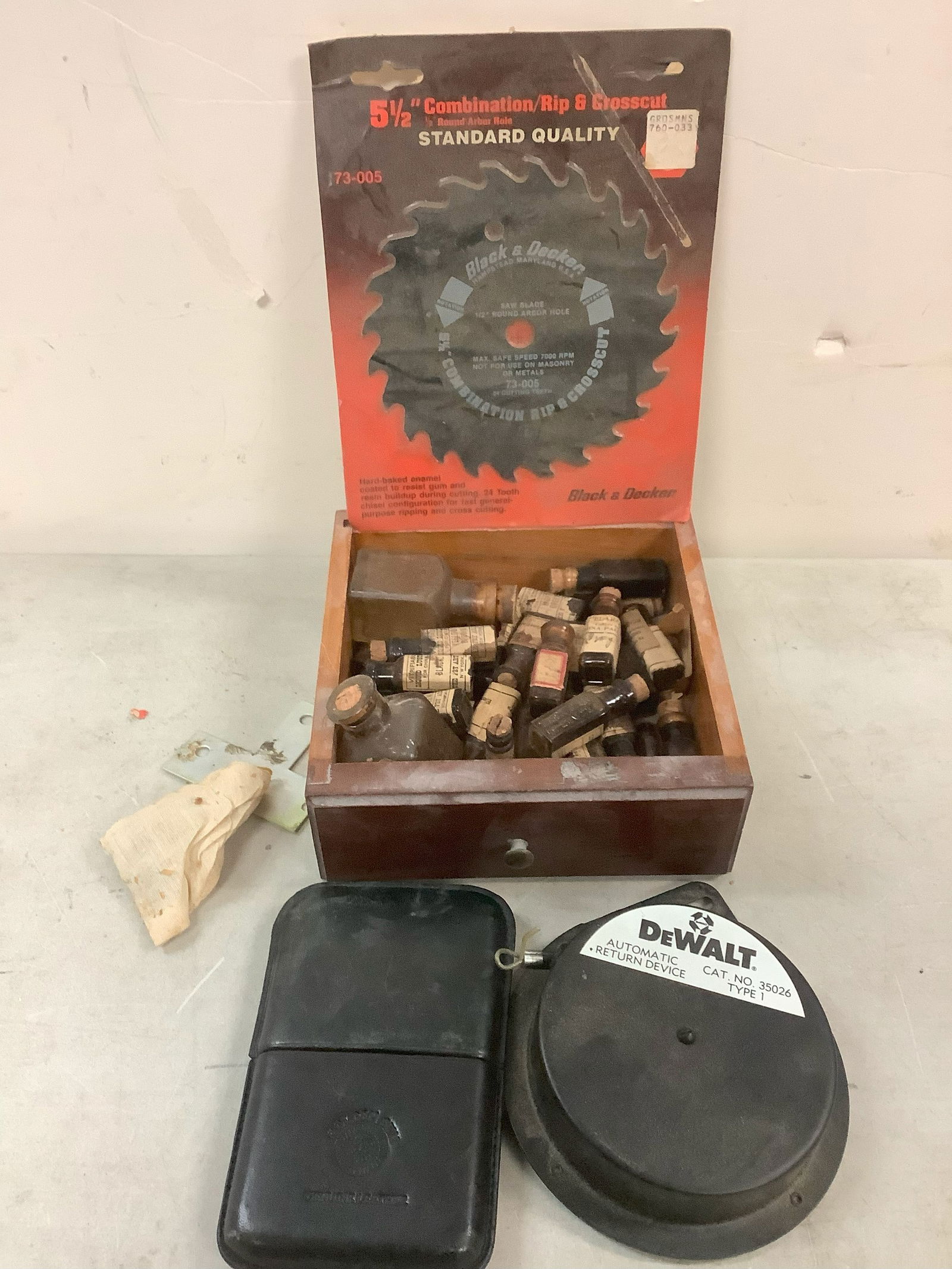 5.5 inch combination rip and crosscut, small vintage bottles, and more (1 of 1)