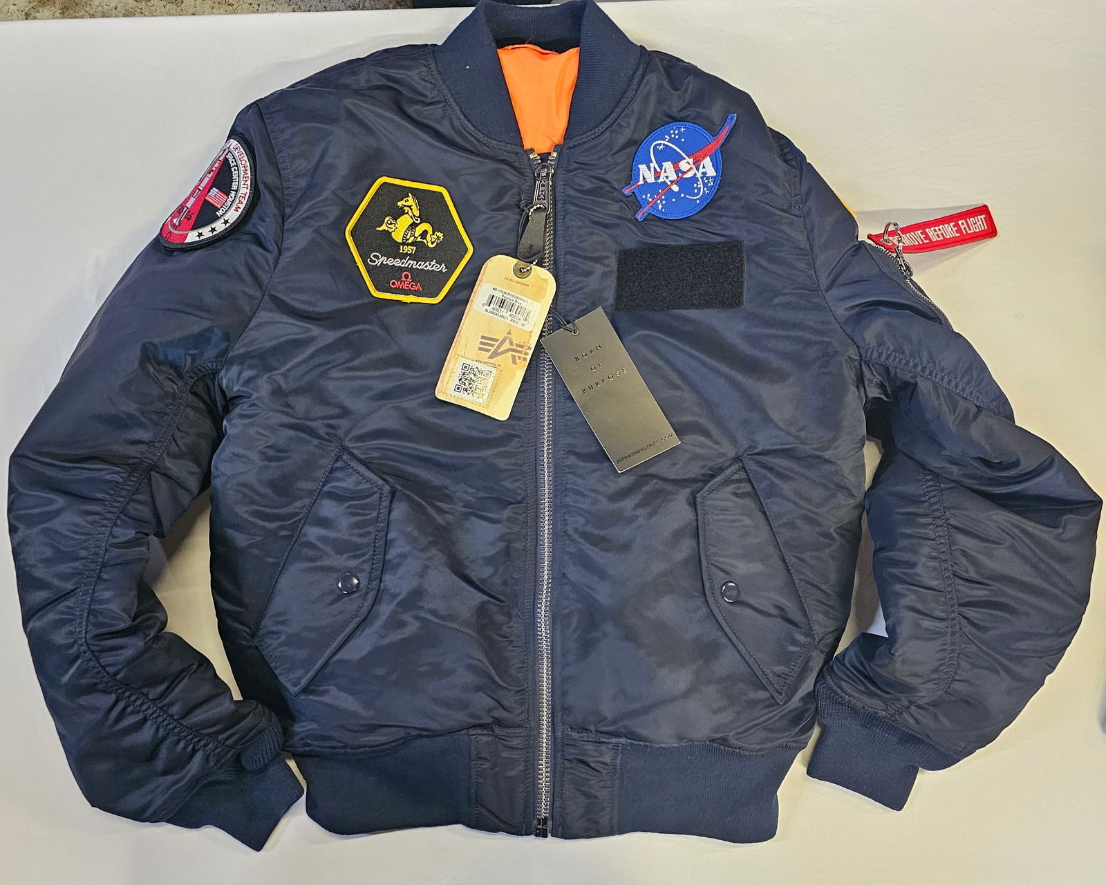 NWT Alpha Flight Jacket Replica Medium (1 of 2)