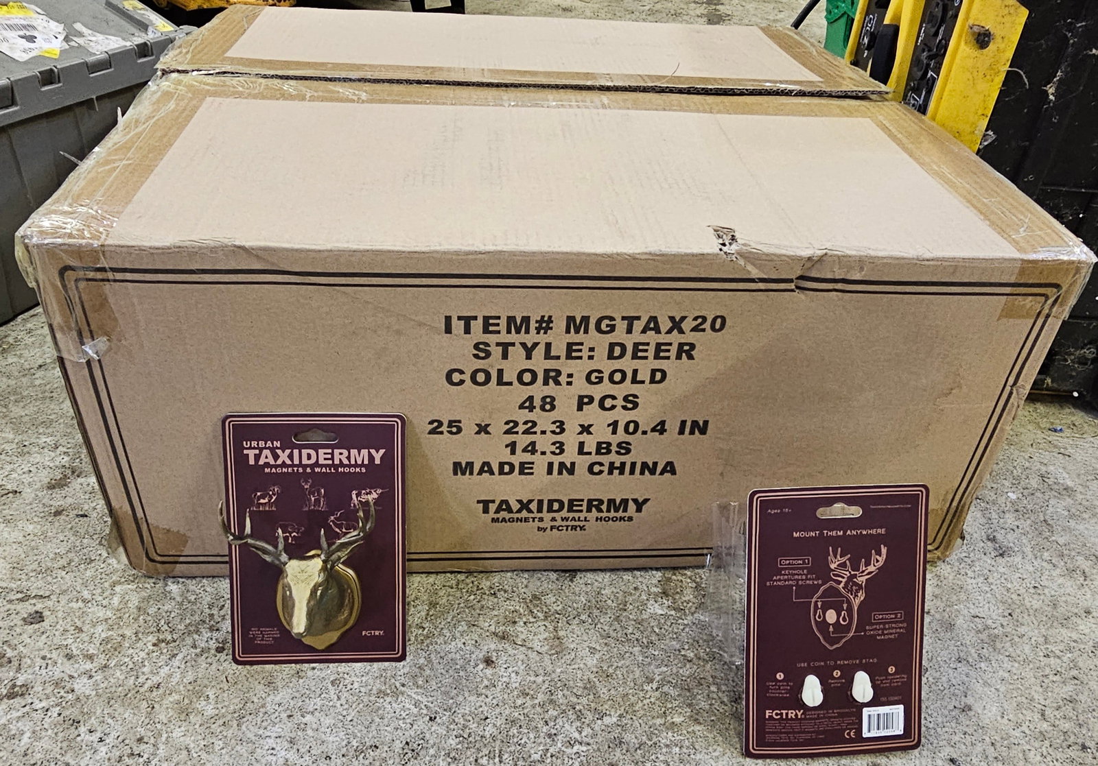 NIB Case Urban Taxidermy Gold Deer Hooks 48 pcs: NIB Case Urban Taxidermy Gold Deer Hooks 48 pcs