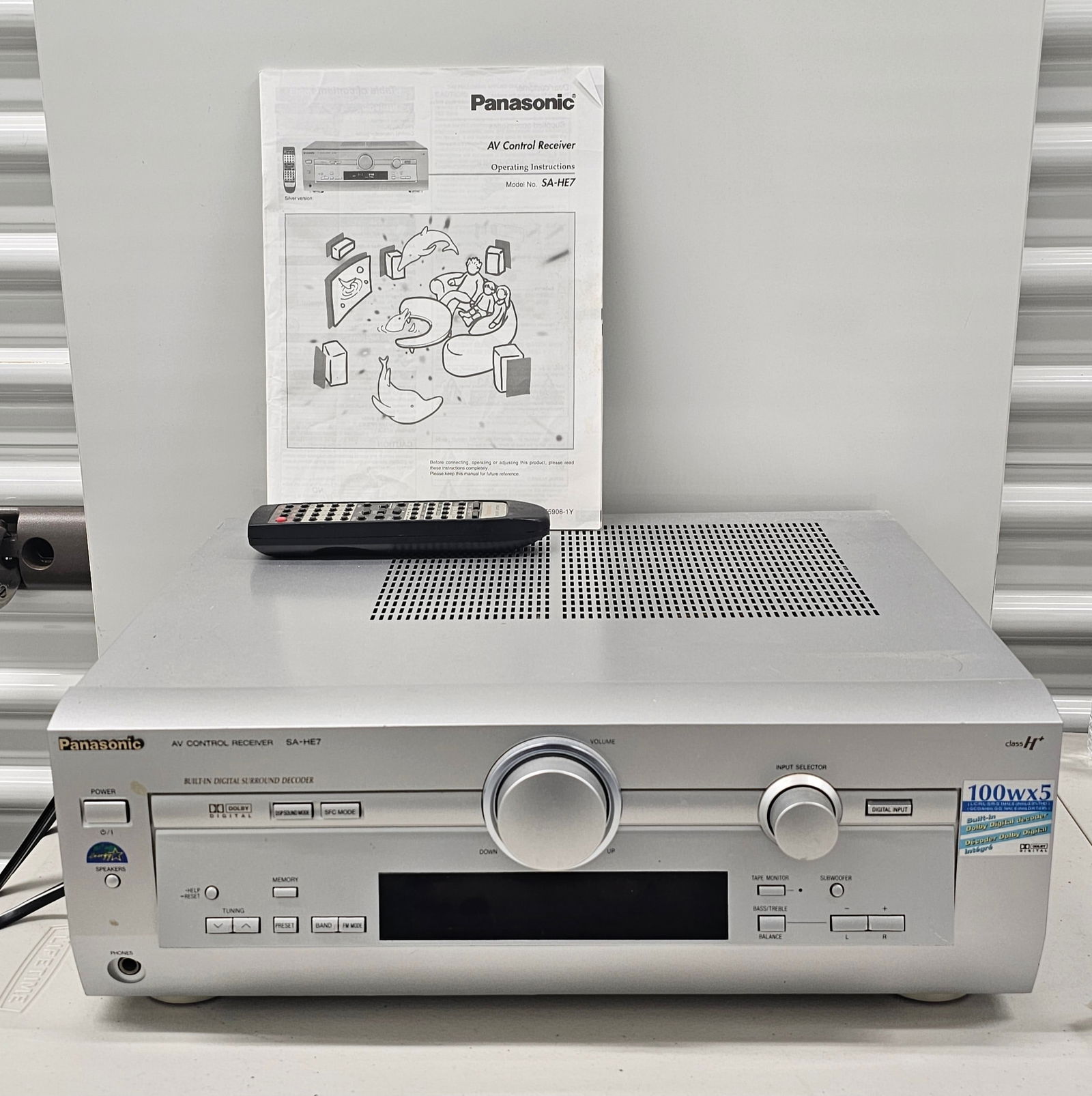 Panasonic AV Control Receiver SA-HE7 (1 of 1)