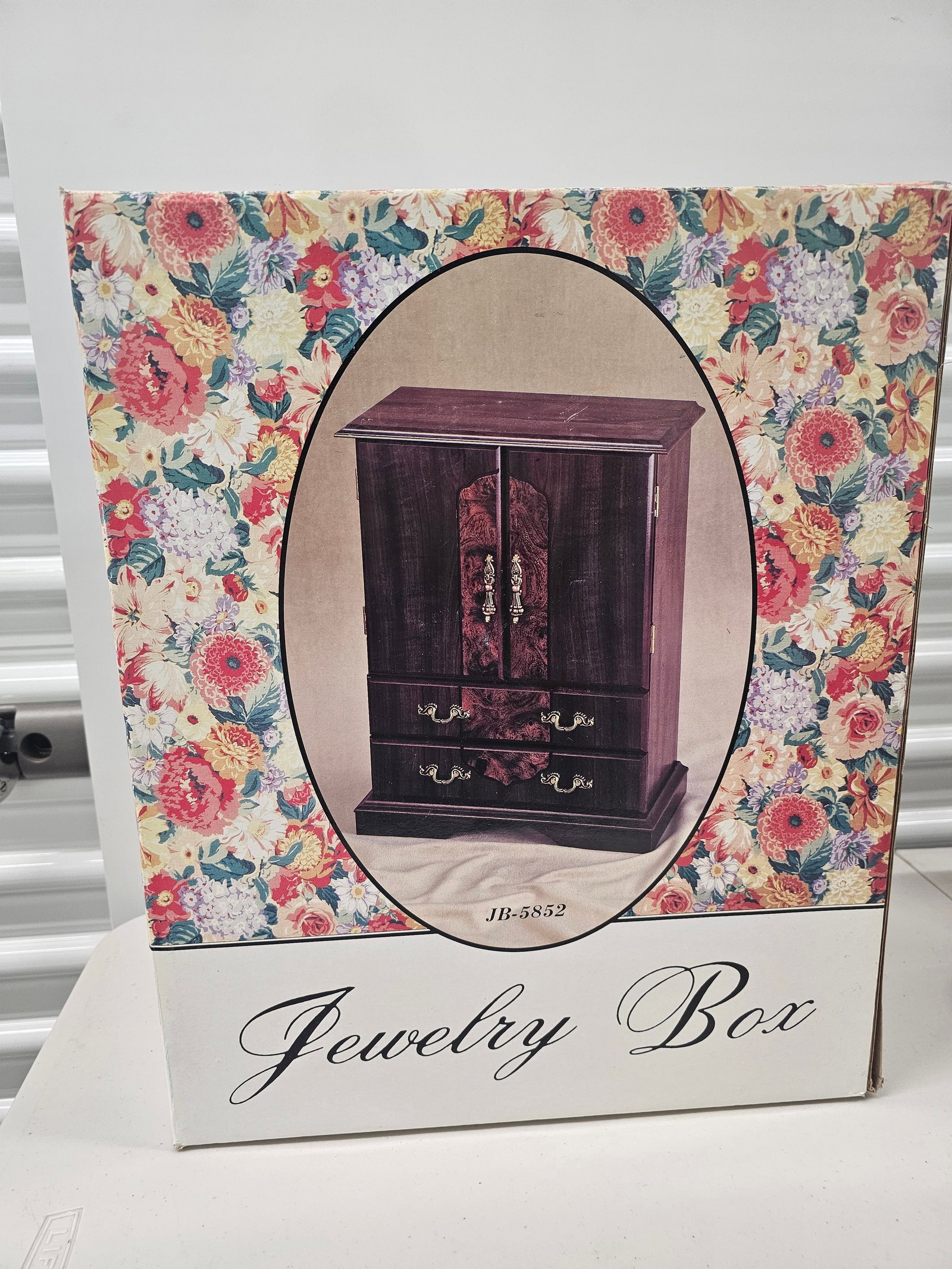 NIB Vintage Jewelry Box 17x14x8": NIB Vintage Jewelry Box 17x14x8"