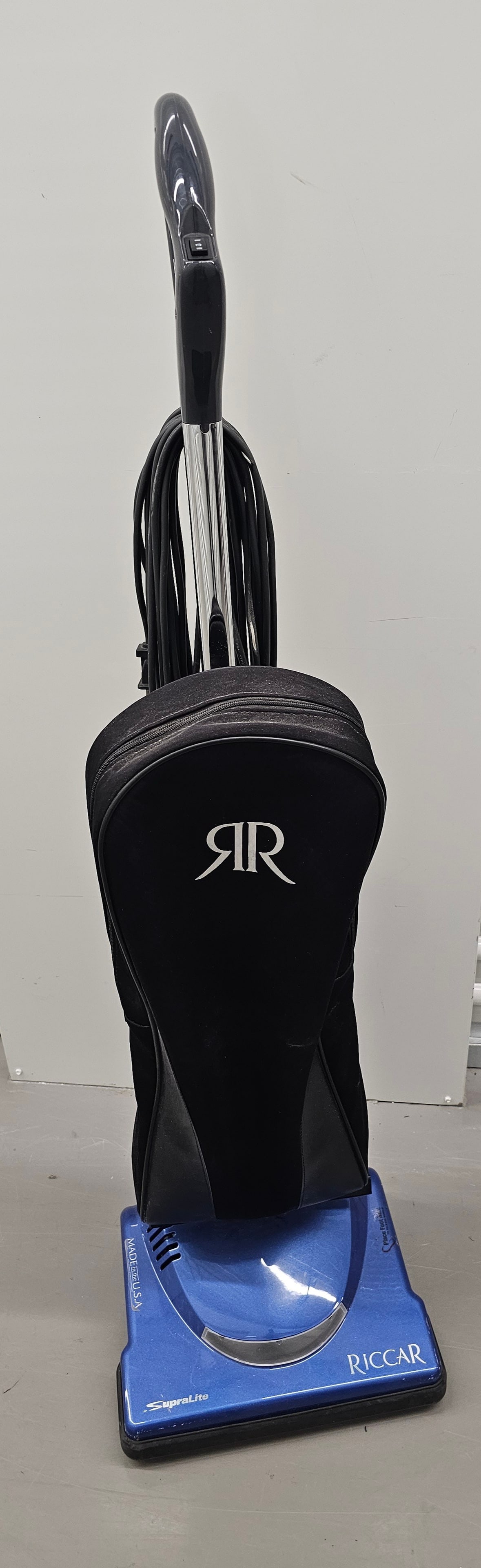 Riccar SupraLite Vacuum (1 of 1)