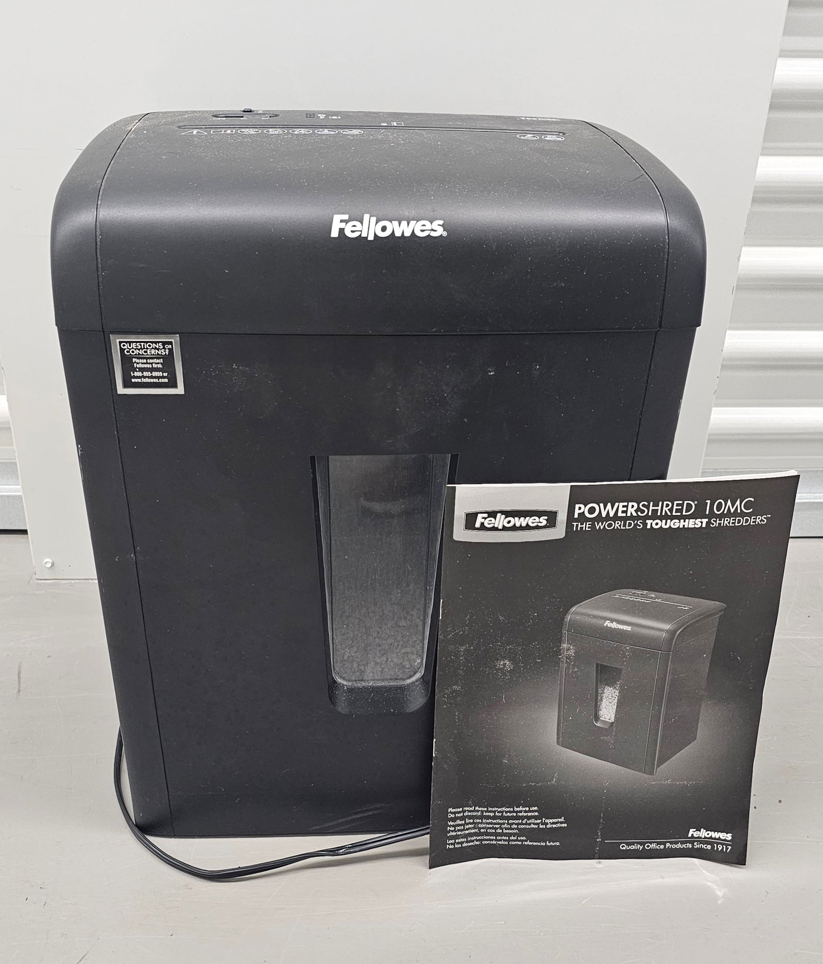Fellowes Powershred 10MC Paper Shredder (1 of 1)