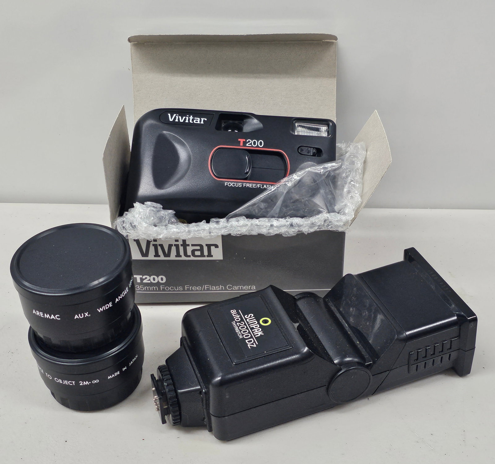 Vintage Vivitar Camera and and Lenses: Vintage Vivitar Camera and and Lenses
